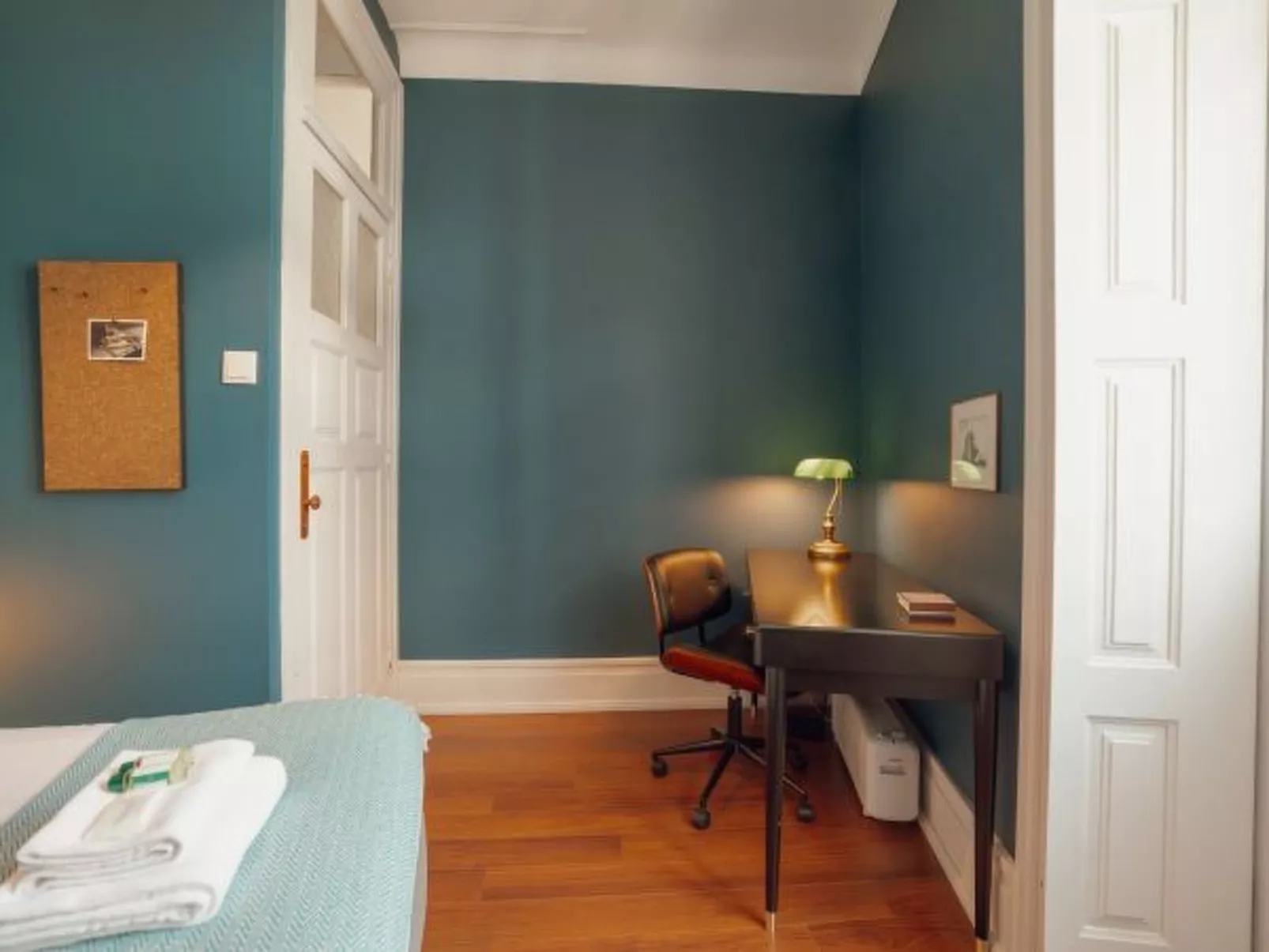 DOWNTOWN RETRO BOLHAO by VACATIONY - Inside