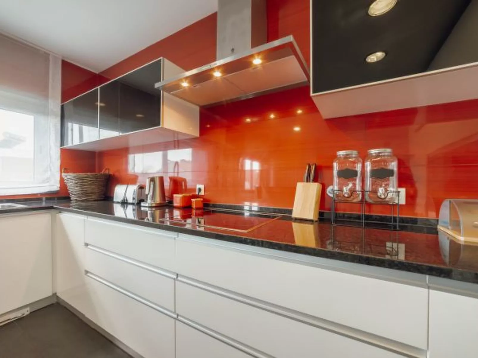 POOL & CINEMA VILLA by VACATIONY - Inside