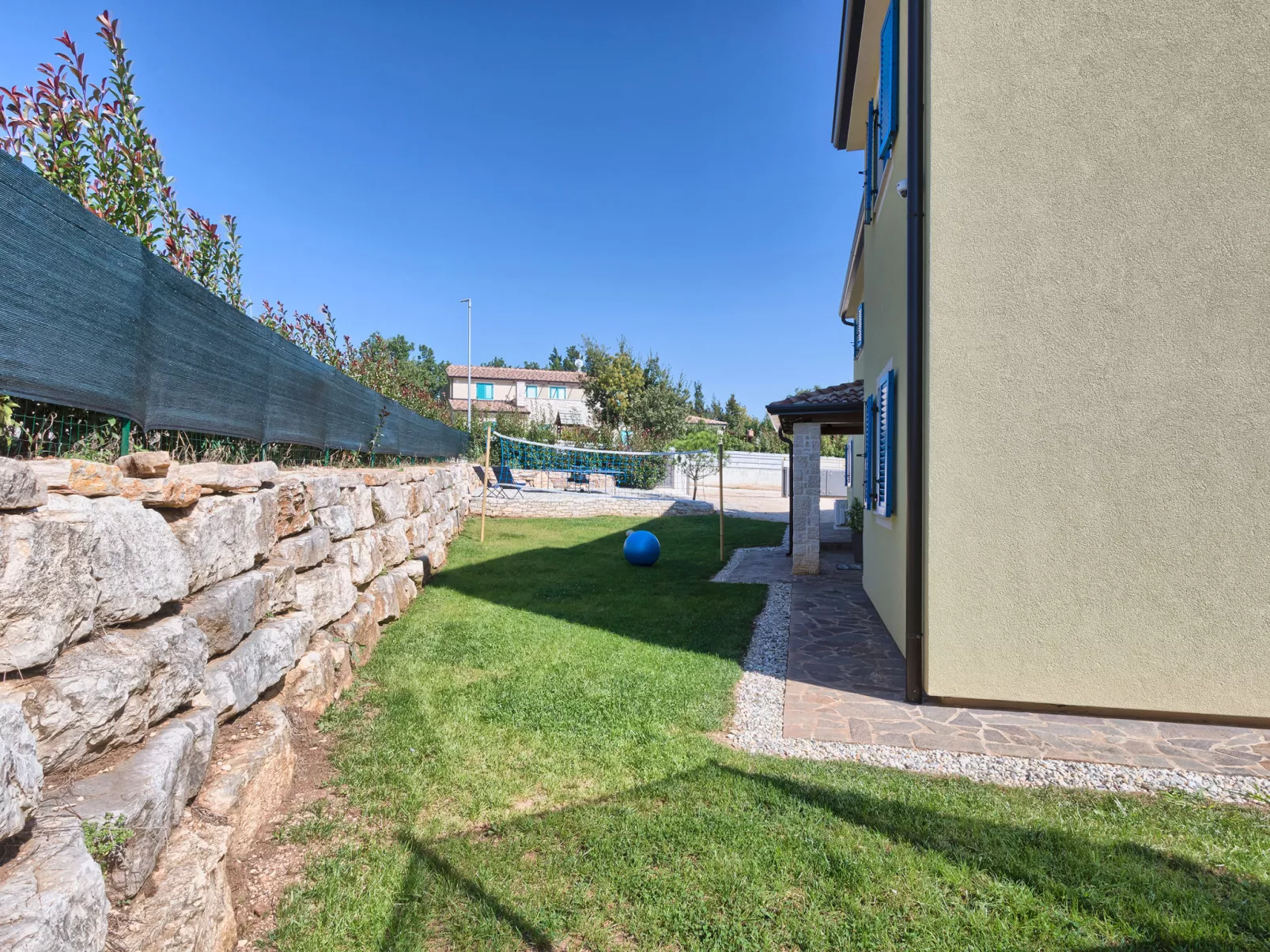 Villa 1519 - Image-tags.info