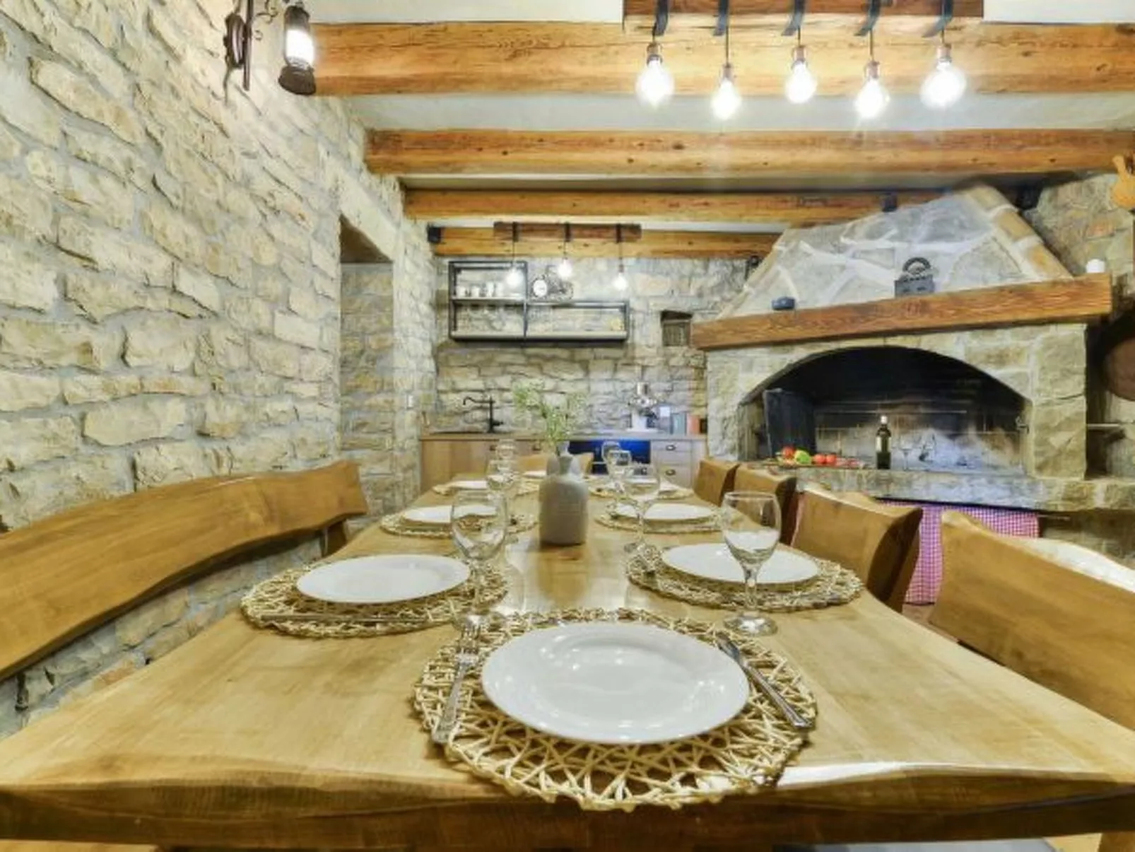 Villa Didovi snovi with pool - Image-tags.info