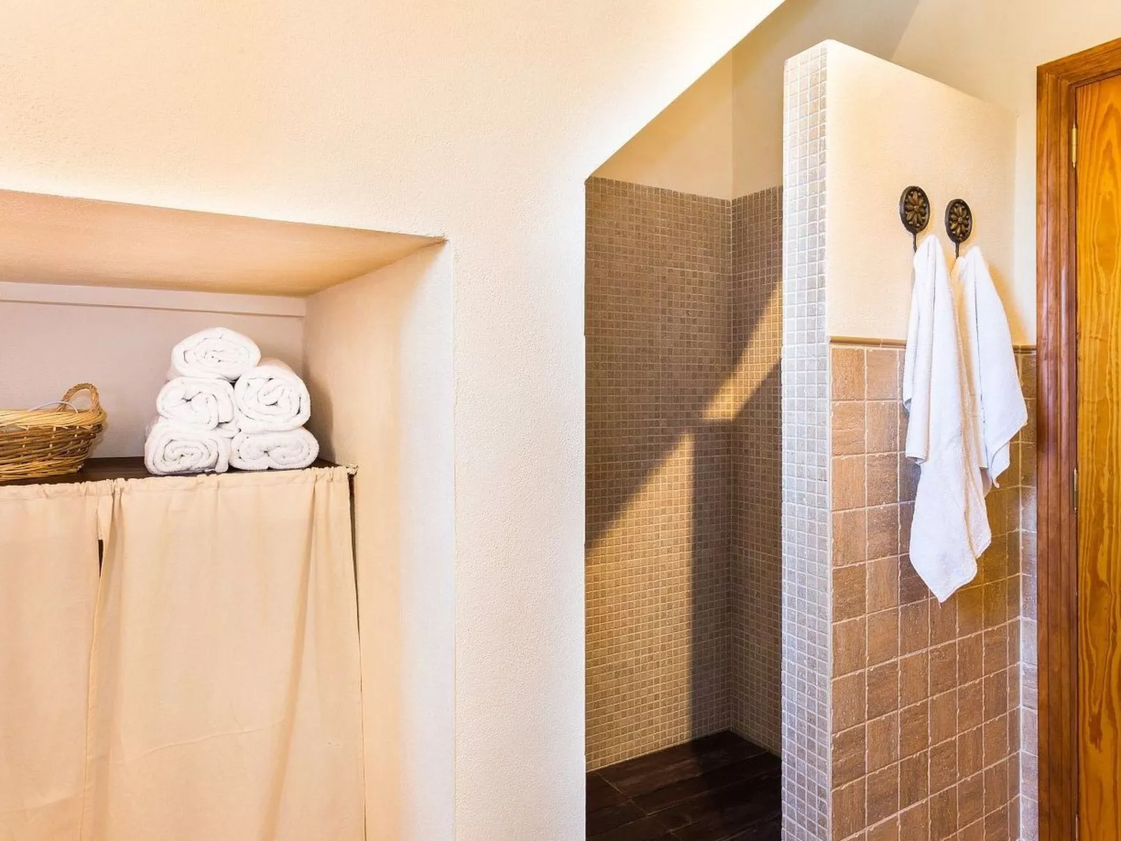 Finca 'Villa Carritx - Image-tags.info