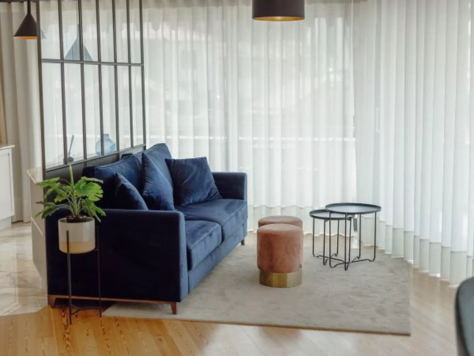 DOWNTOWN PENTHOUSE with RIVER VIEW by VACATIONY - Inside