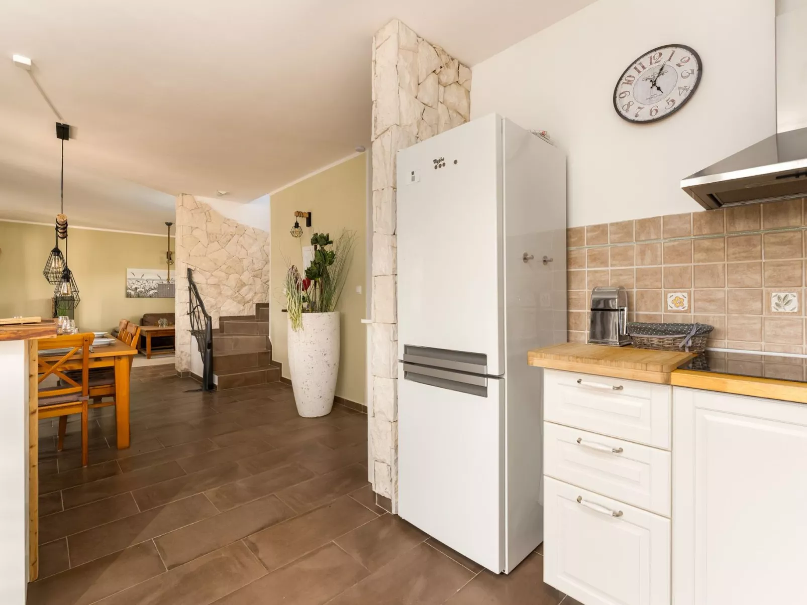 Eine luxuriöse Villa "Maslina" mit Pool und Grill - Image-tags.info