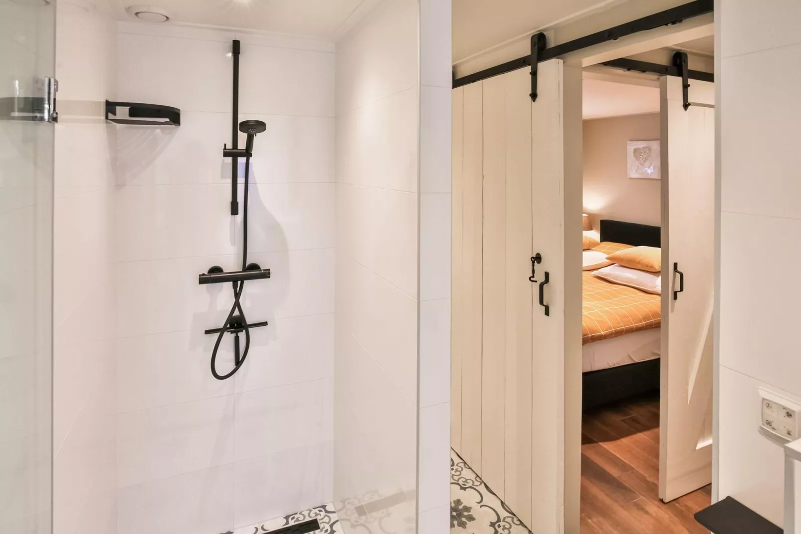 Wad'n Leven Festijn en Geluk-Bathroom