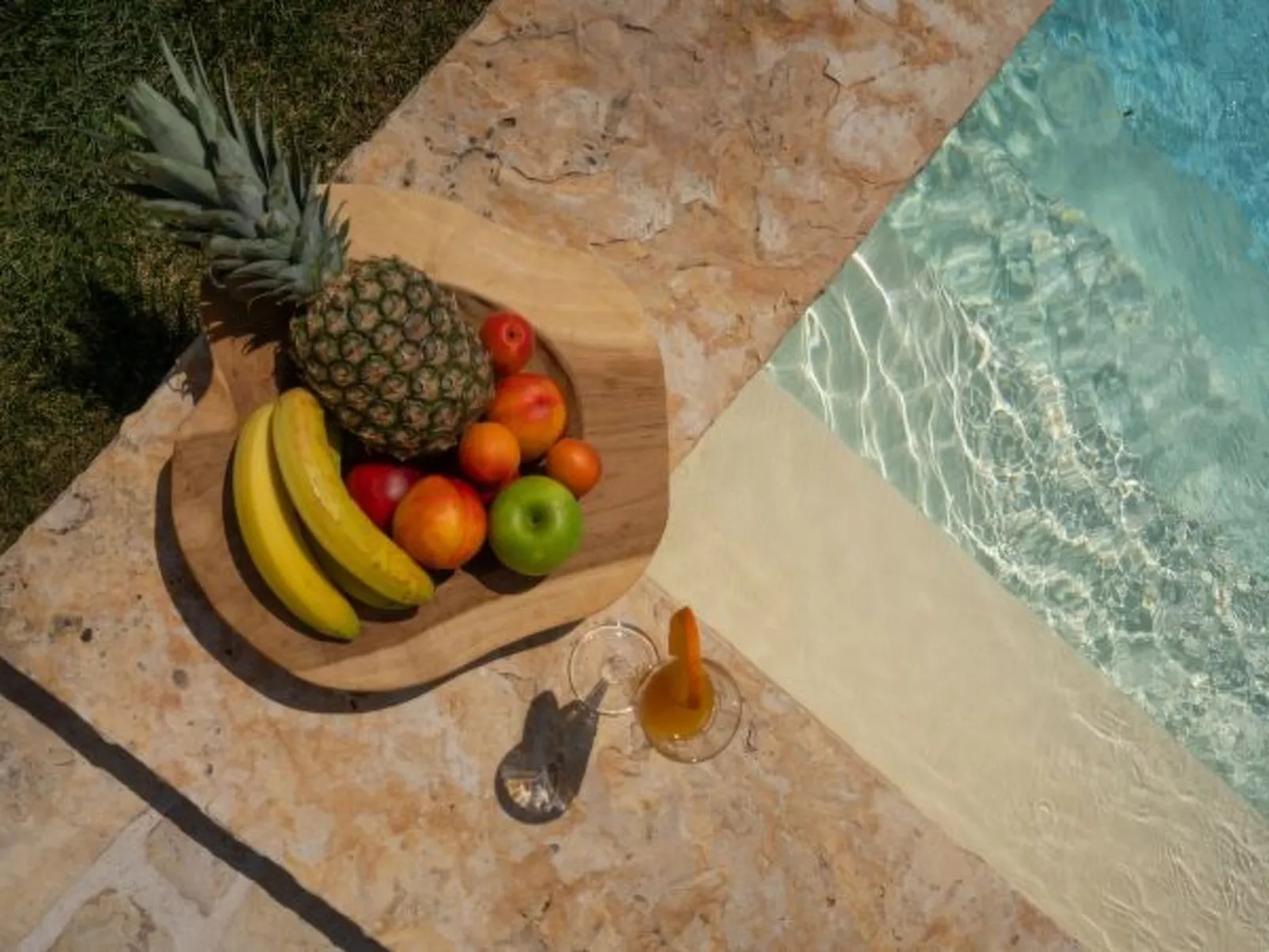 Villa Royal with heated pool - Image-tags.info