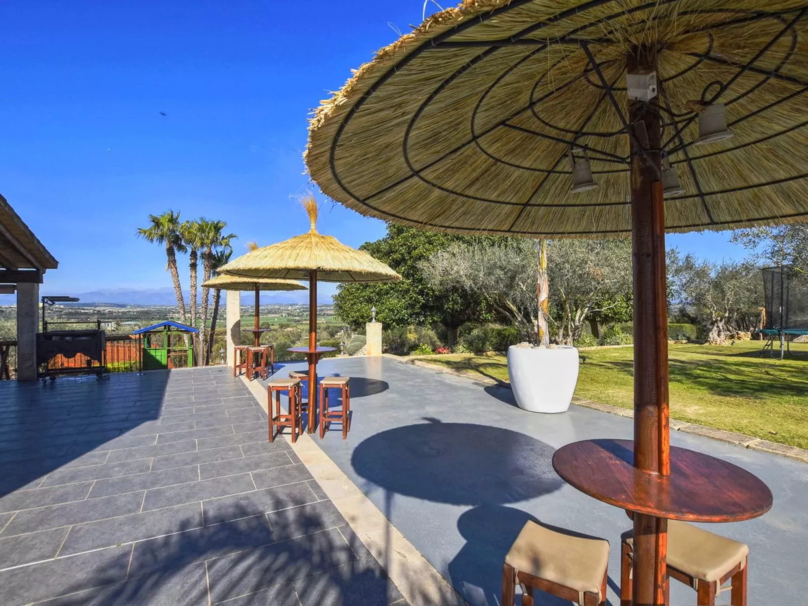 Wunderschönes Ferienhaus in Ariany mit Privatem Pool - Outside