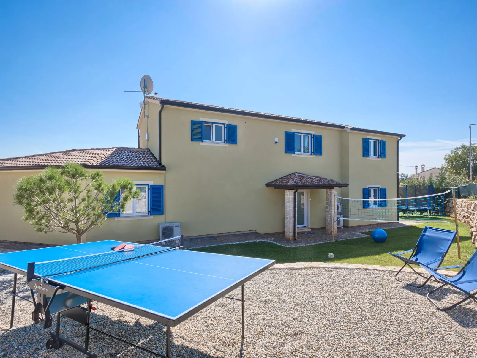 Villa 1519 - Image-tags.info