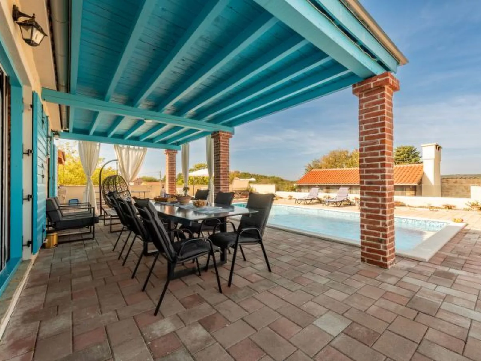 Villa Jurenda with heated pool - Image-tags.info