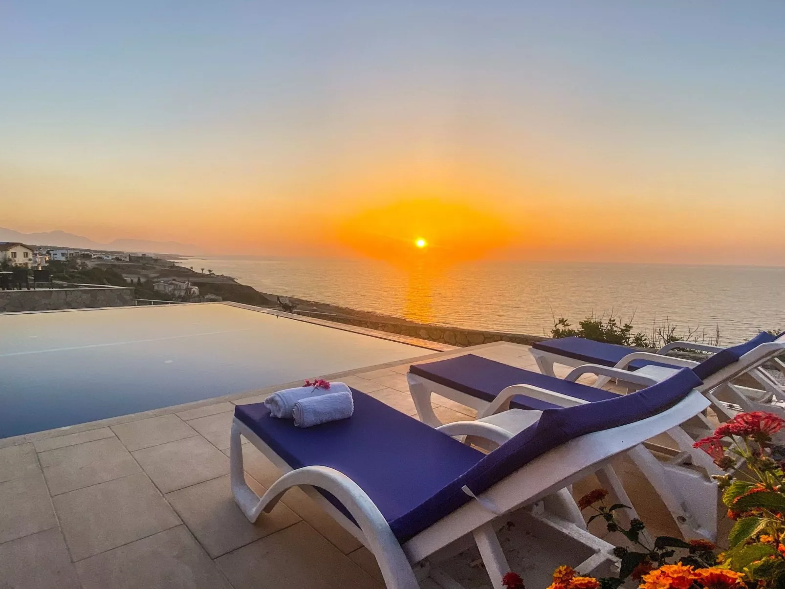 Villa "Meerblick" mit Infinity-Pool - Image-tags.info