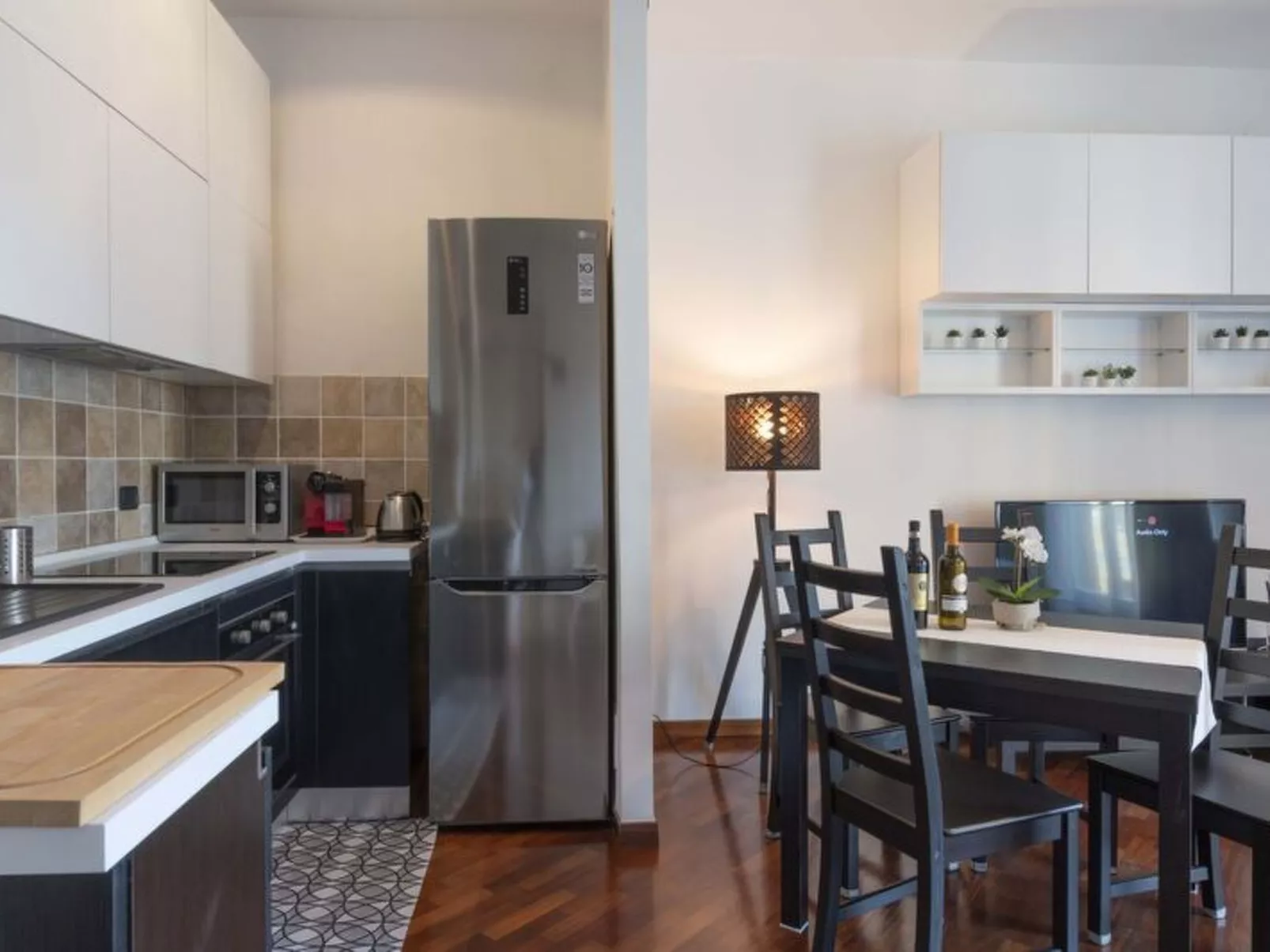 Novoli Suite Apartment - Image-tags.info