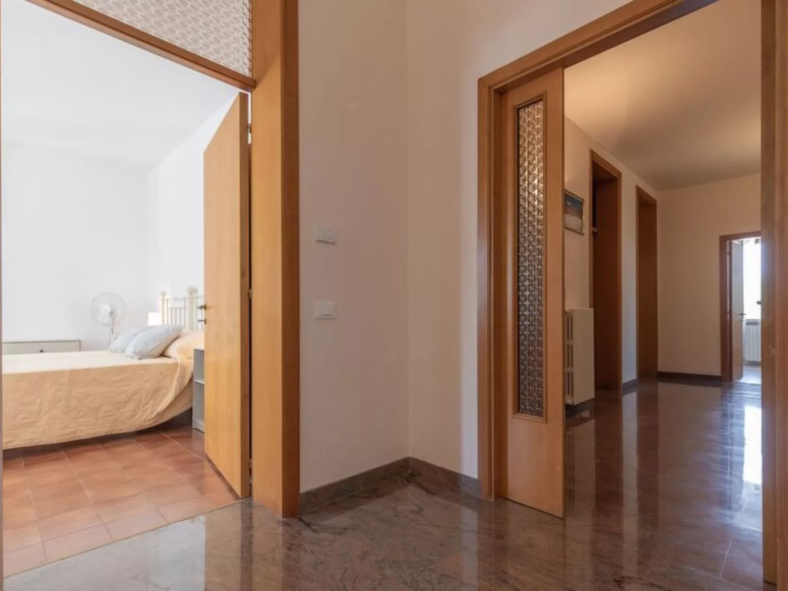 Sunrise Hill Holiday Home - Inside