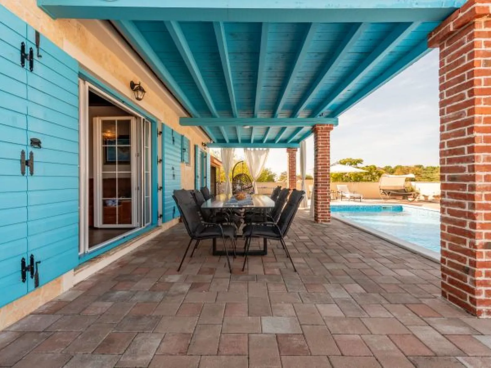 Villa Jurenda with heated pool - Image-tags.info