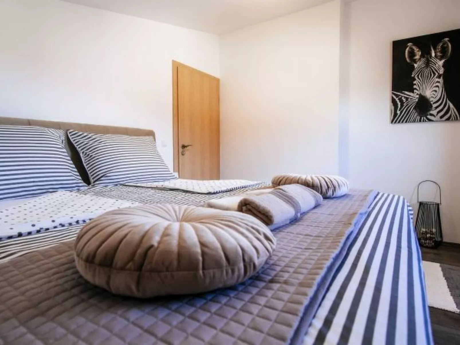 Villa Enna with heated pool - Image-tags.info