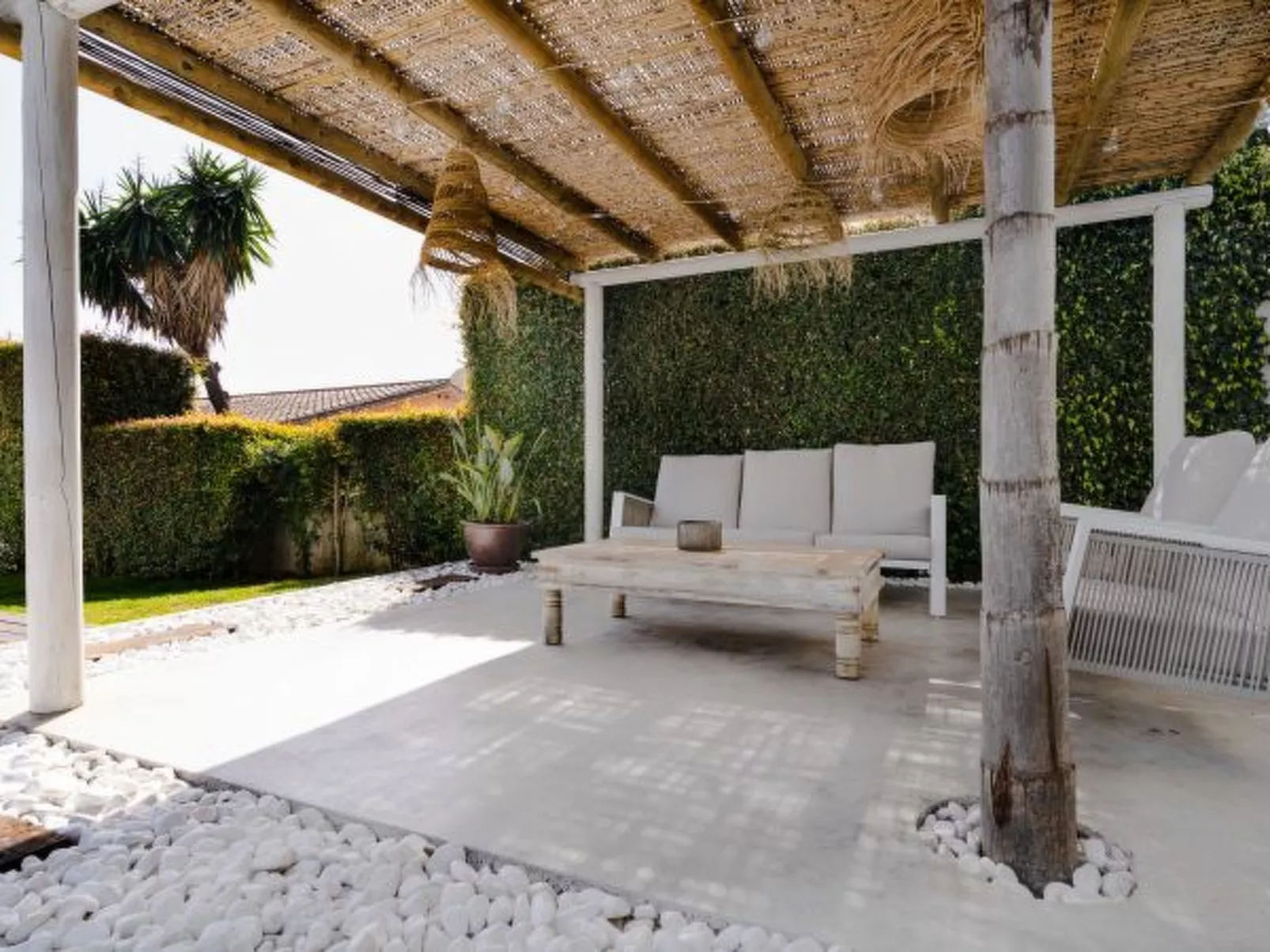 Villa Madrugada, beachside villa in Costabella - Image-tags.info