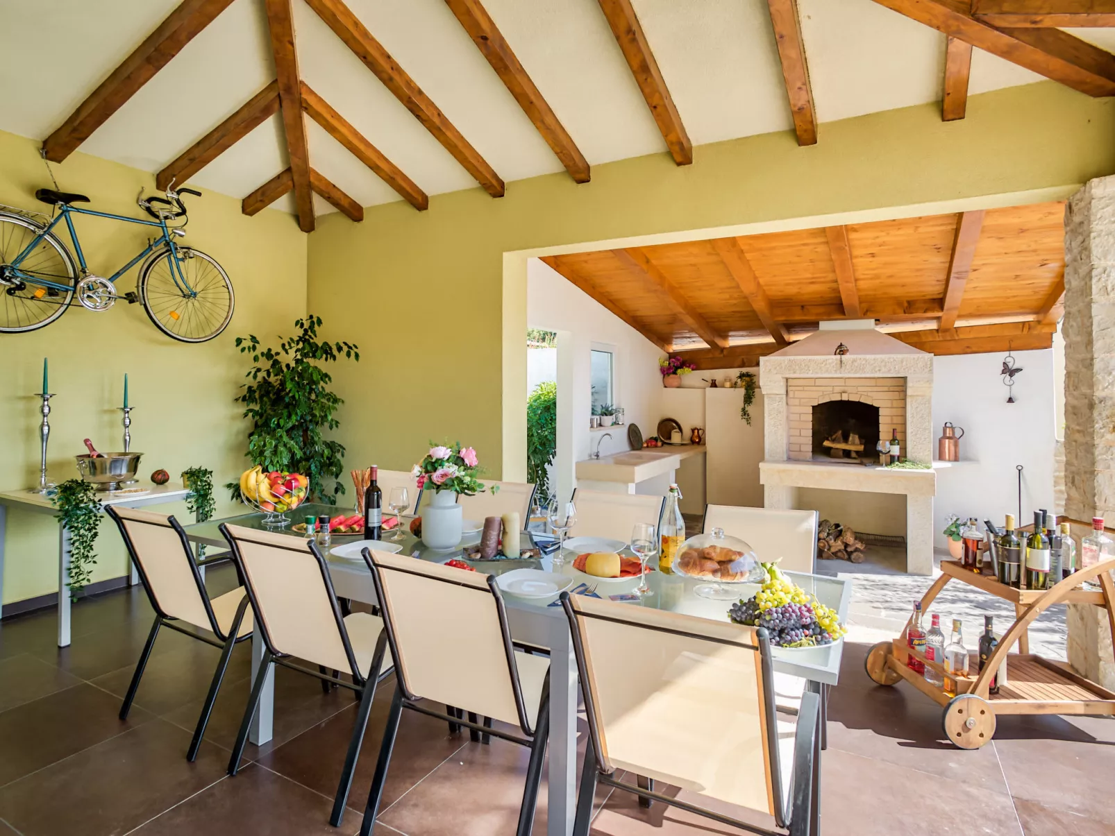 Villa 1519 - Image-tags.info