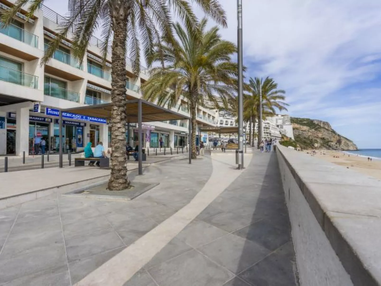 Sesimbra Prime Apartment - Outside