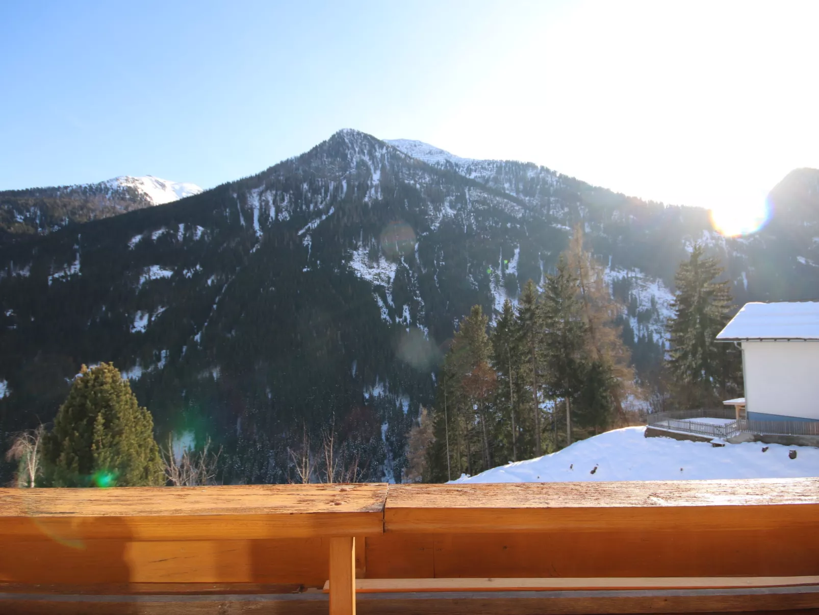 Garni Regina - Outside