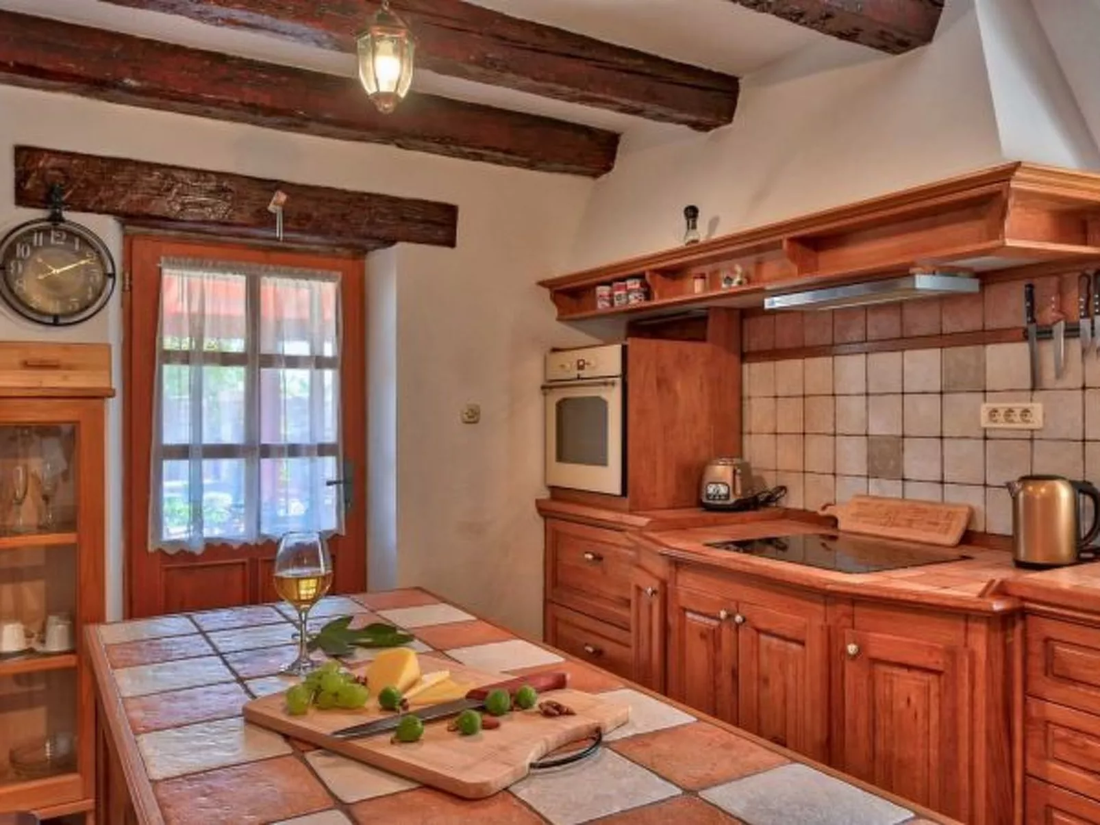 Villa Jacassa with heated pool and jacuzzi - Image-tags.info