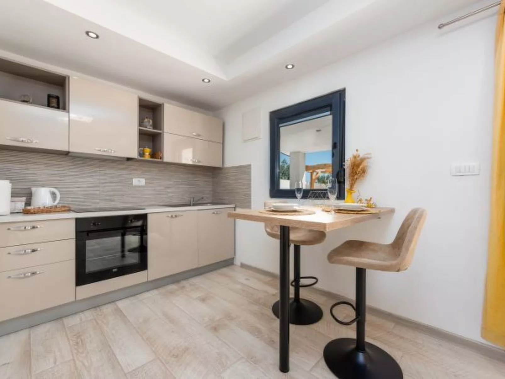 Unique Villa V with pool - Image-tags.info