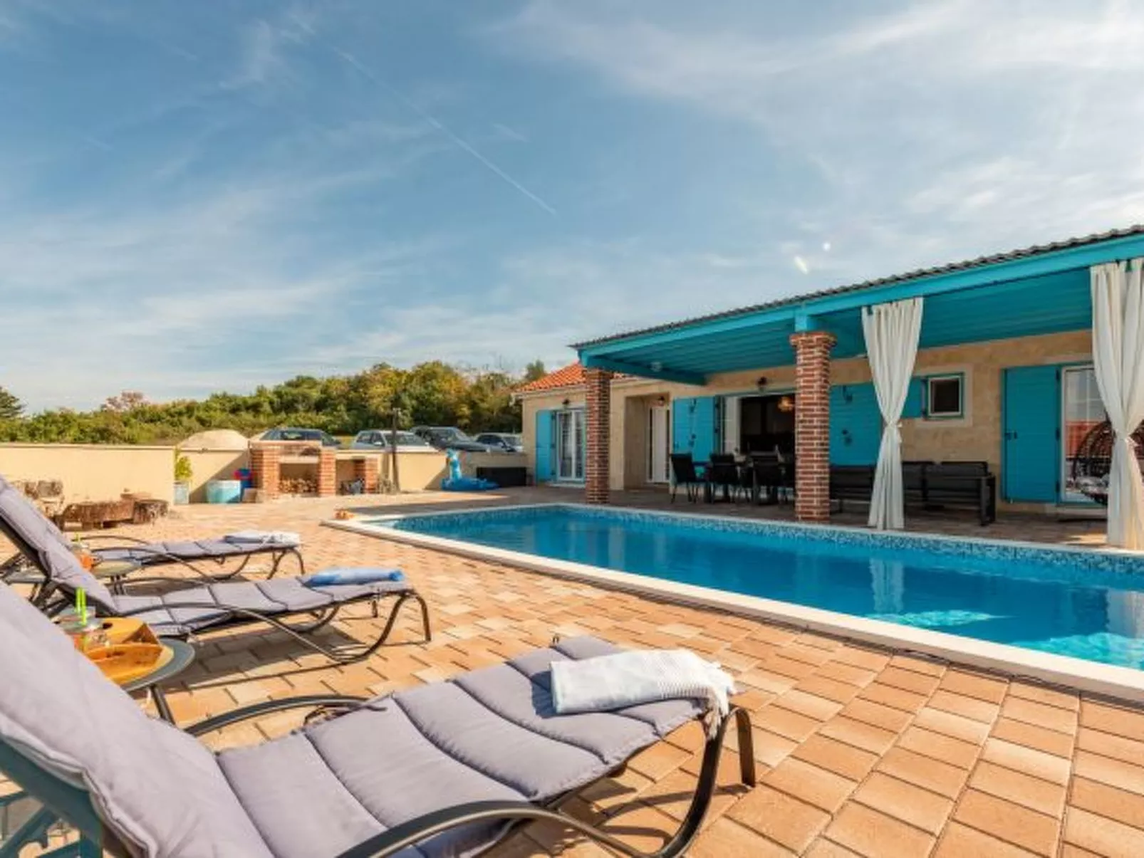 Villa Jurenda with heated pool - Image-tags.info