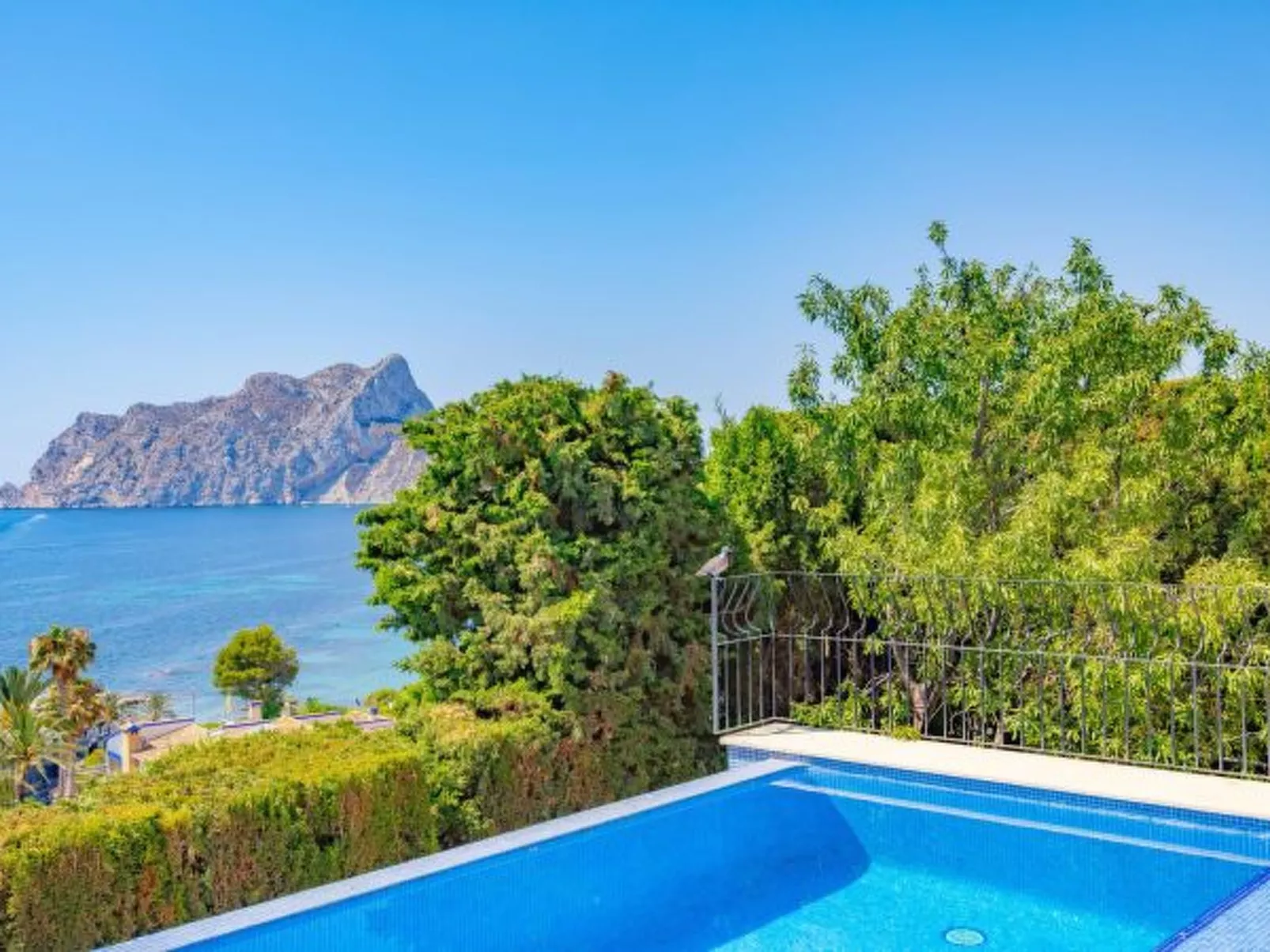 Villa Quimera - PlusHolidays - Image-tags.info