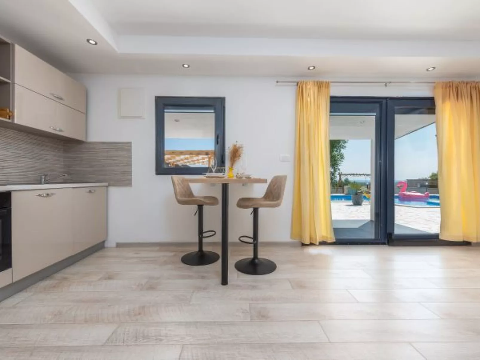 Unique Villa V with pool - Image-tags.info