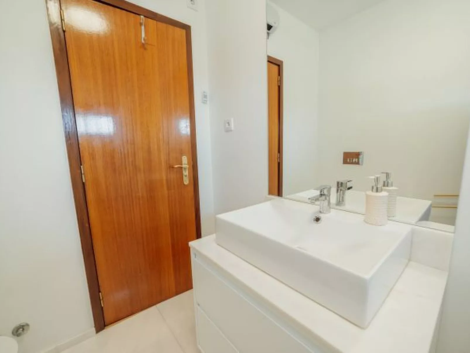 CITY CENTER GRAND SEA VIEW TERRACE by VACATIONY - Inside