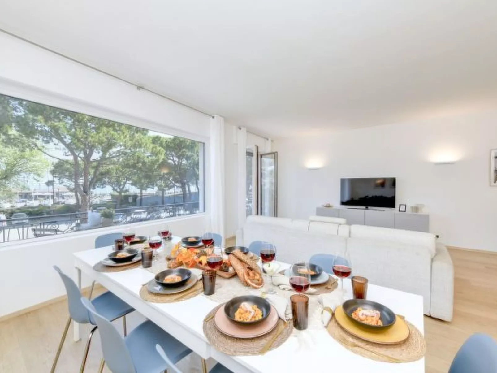 DesenzanoLoft - Der Riese vom See - Image-tags.info