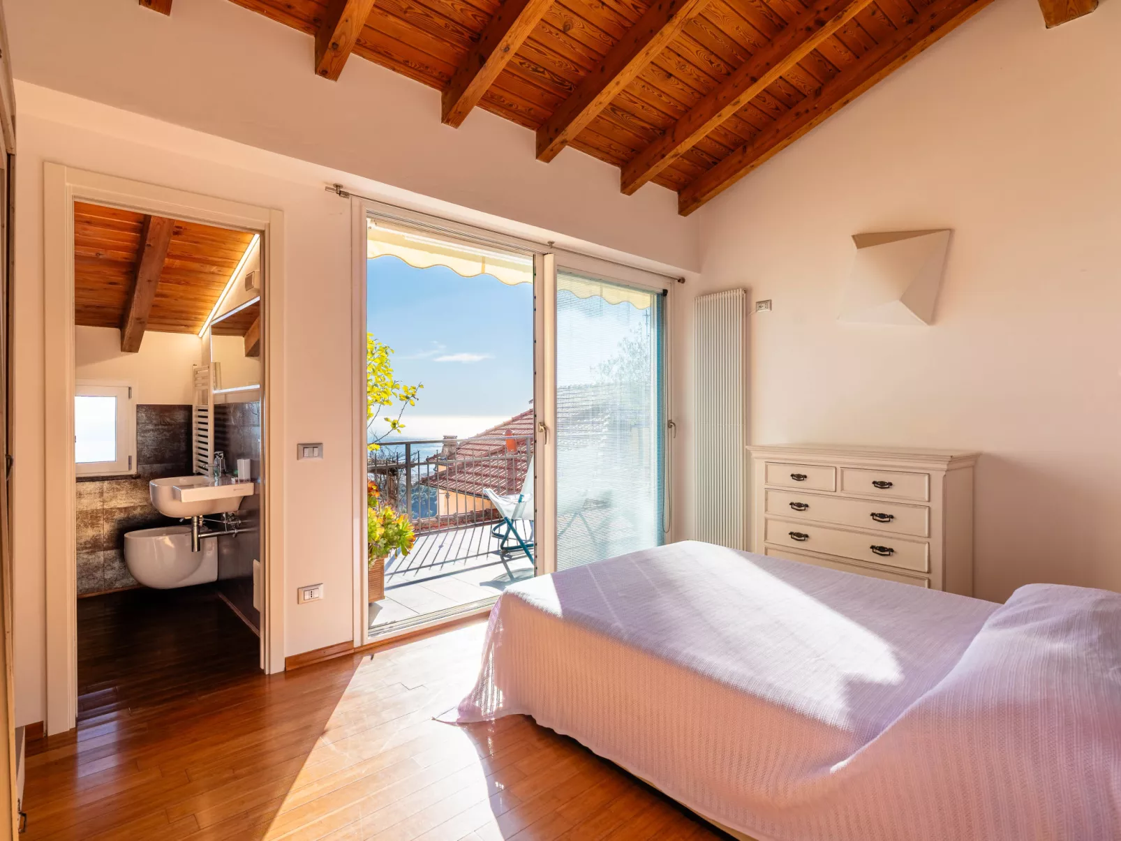 Terrazza con glicine - Dedans