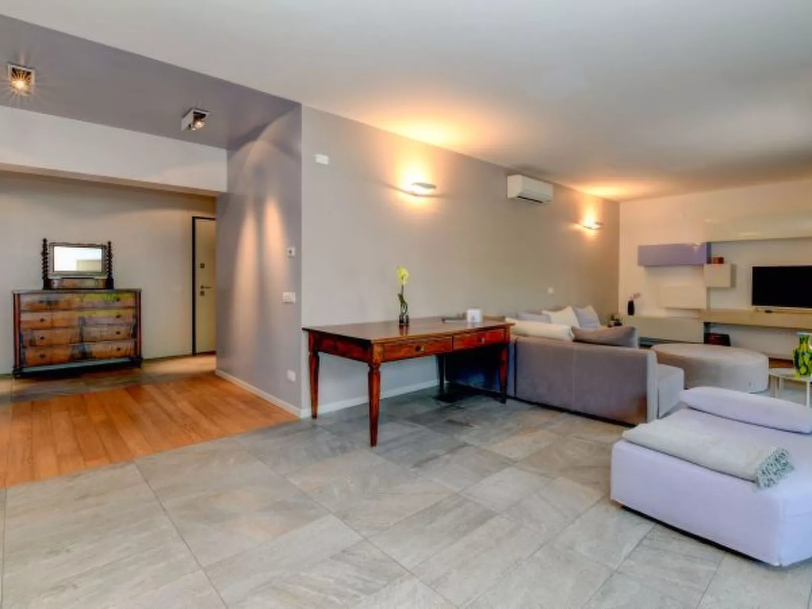 Desenzanoloft Oscar Luxury Suite - Image-tags.info