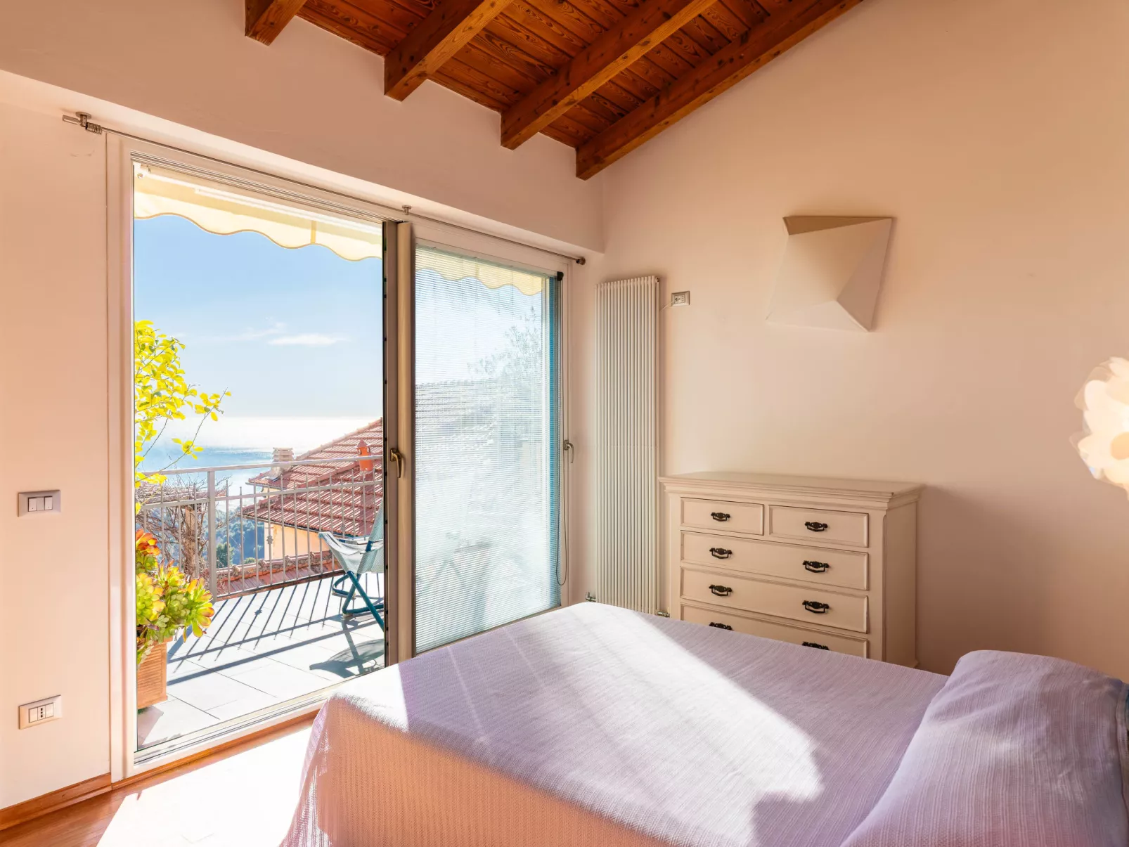 Terrazza con glicine - Dedans