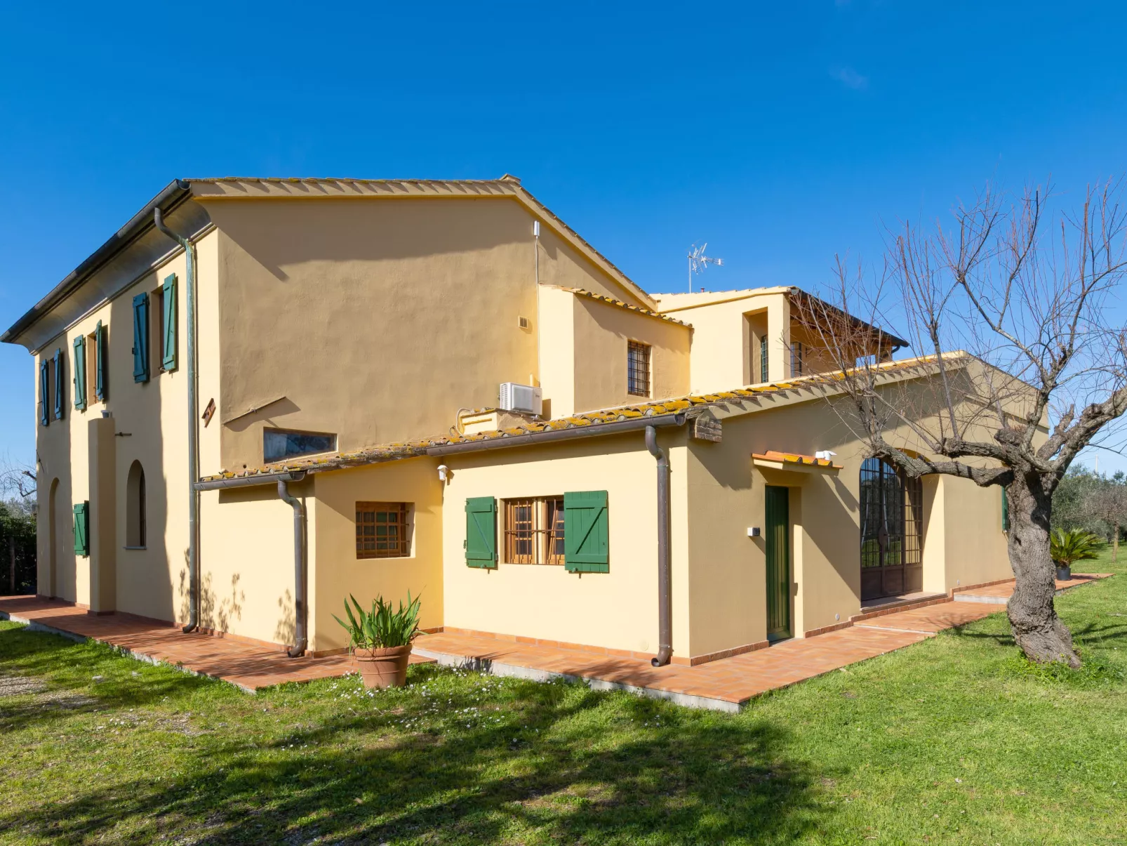 La casa del Prime - Outside