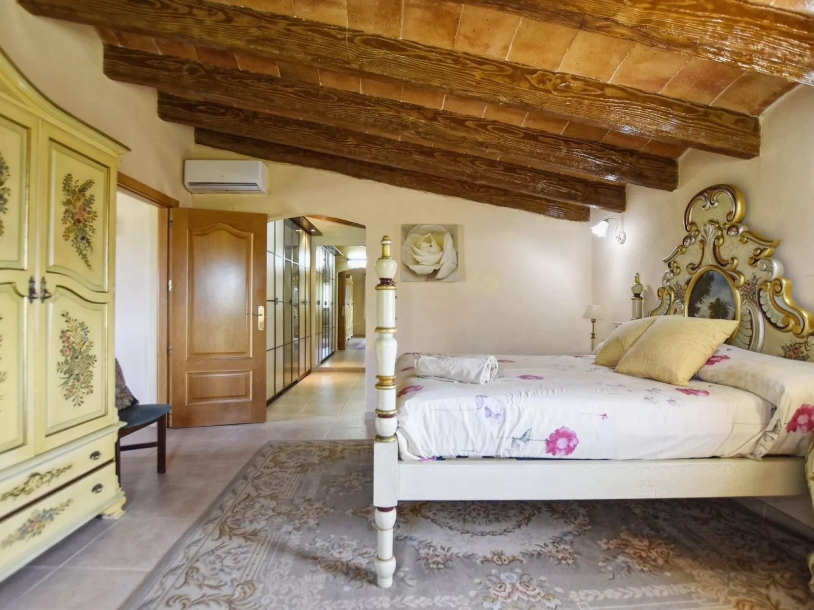 In Campos mit Privatem Pool - Drinnen