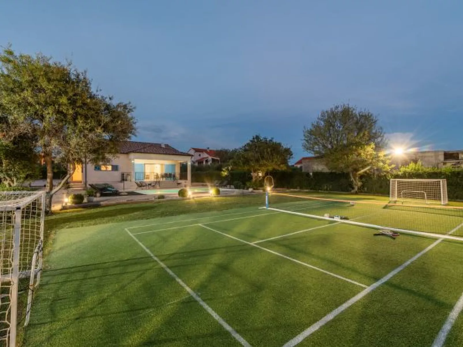 Casa Kamber with pool - Image-tags.info