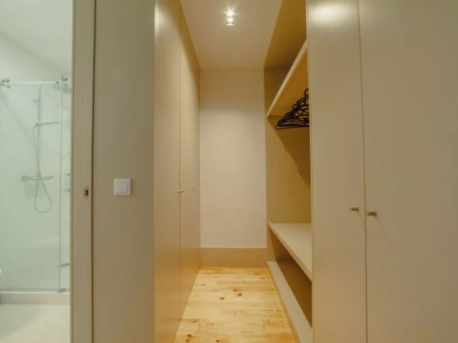 LEGACY OPORTO PREMIUM APARTMENT B by VACATIONY - Inside