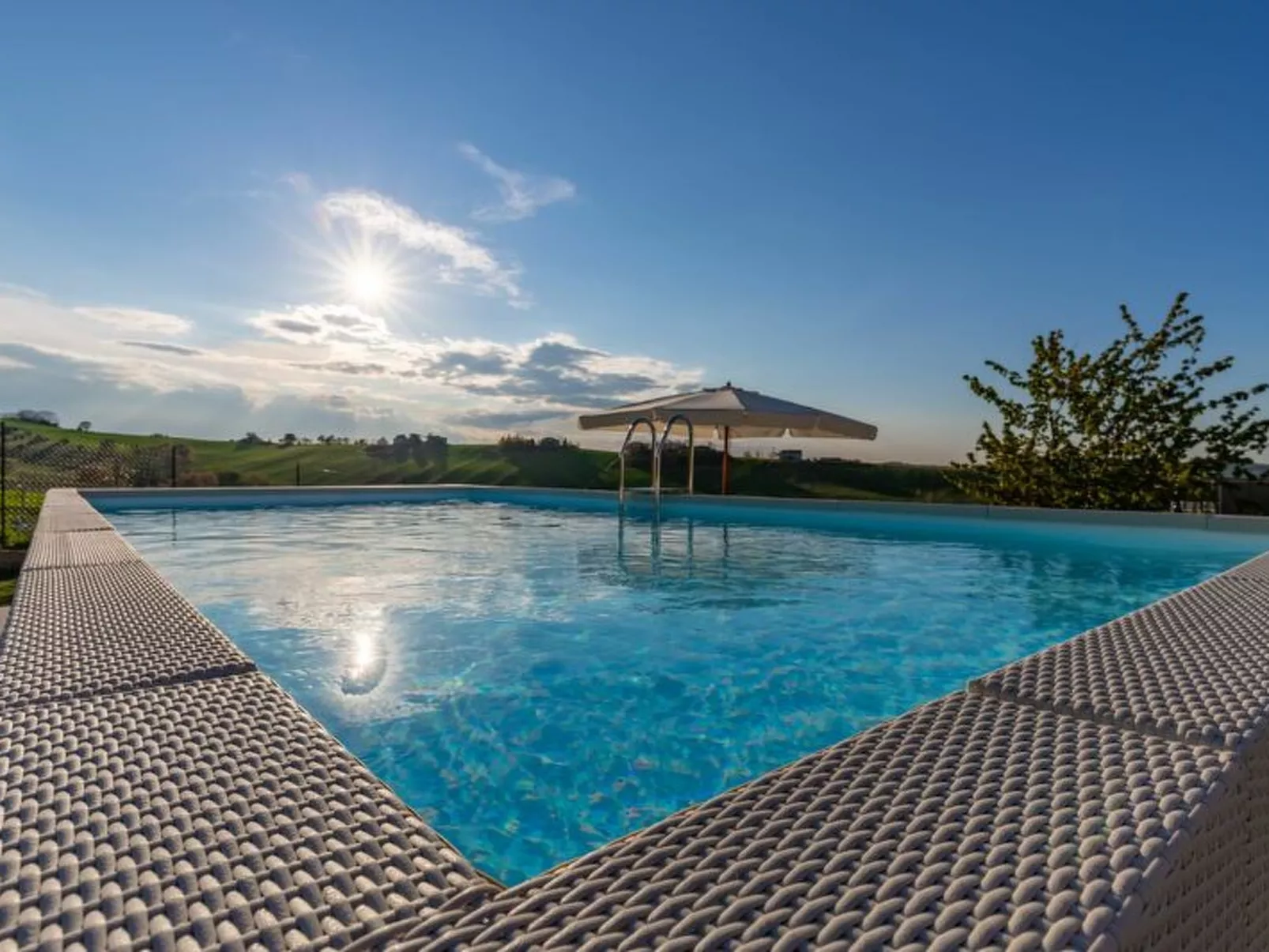 Villa Clair - Draußen