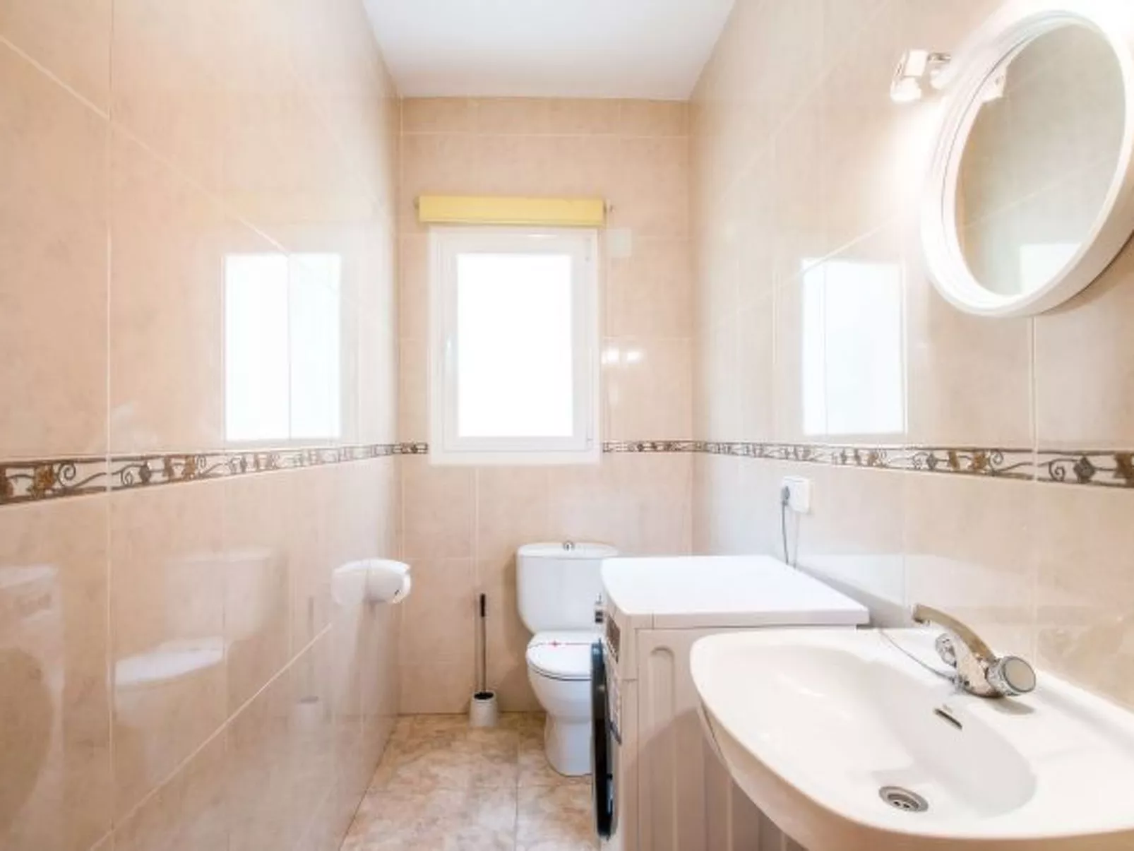 Villa Zelda - PlusHolidays - Image-tags.info