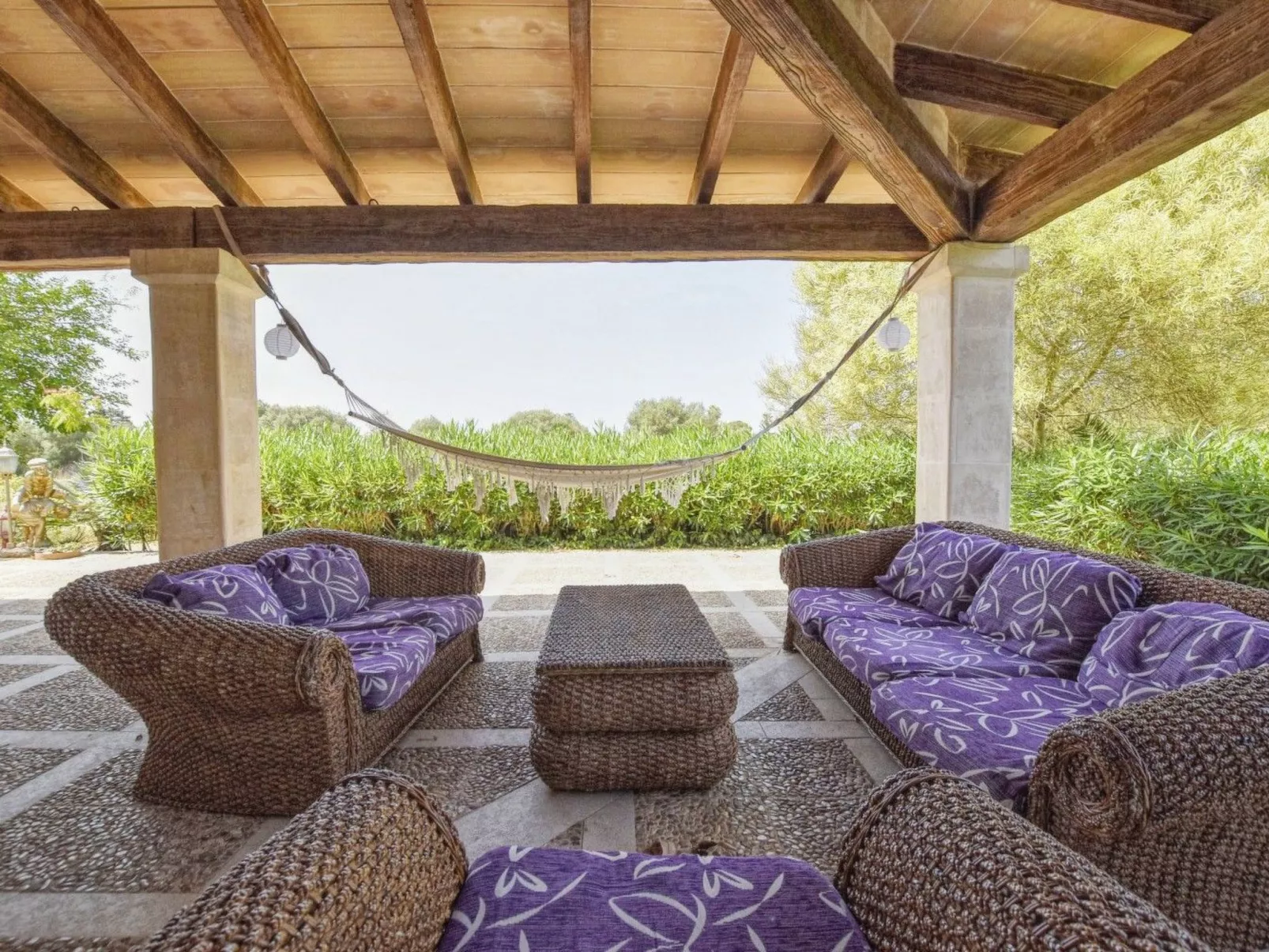 In Campos mit Privatem Pool - Drinnen