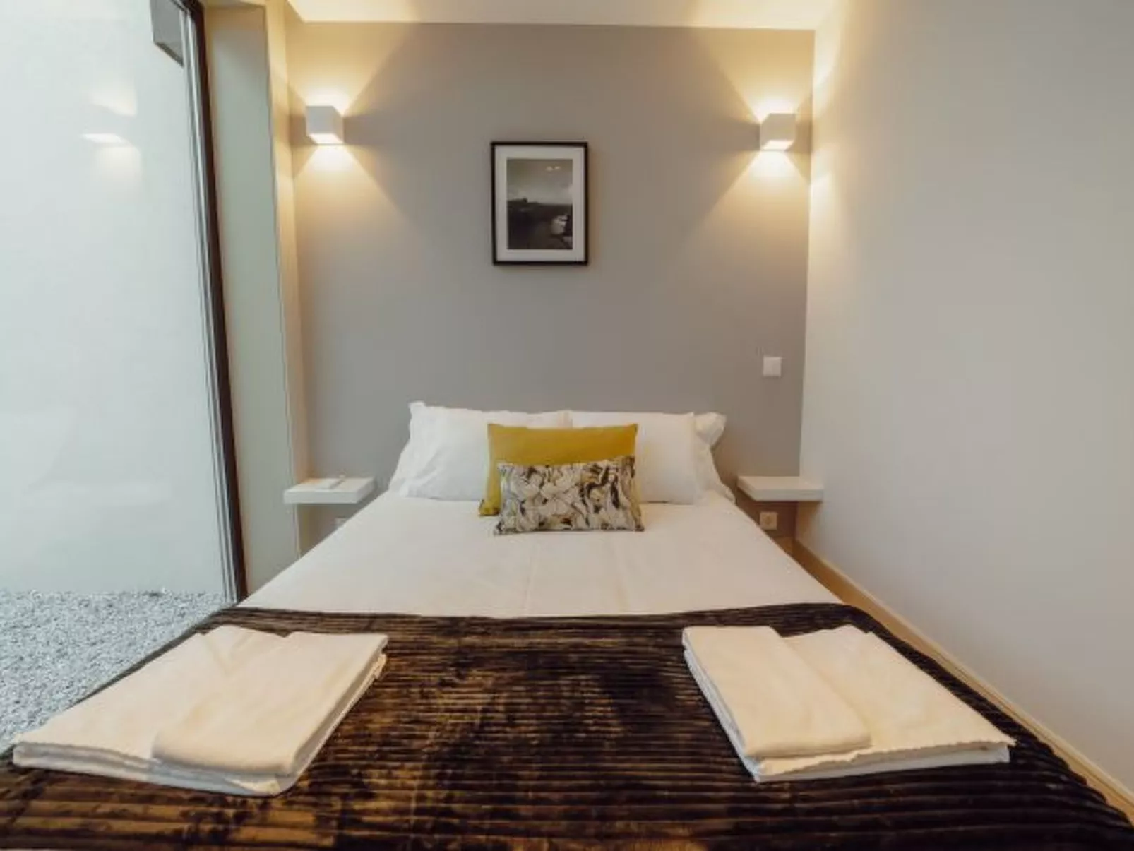 LEGACY OPORTO PREMIUM APARTMENT B by VACATIONY - Inside