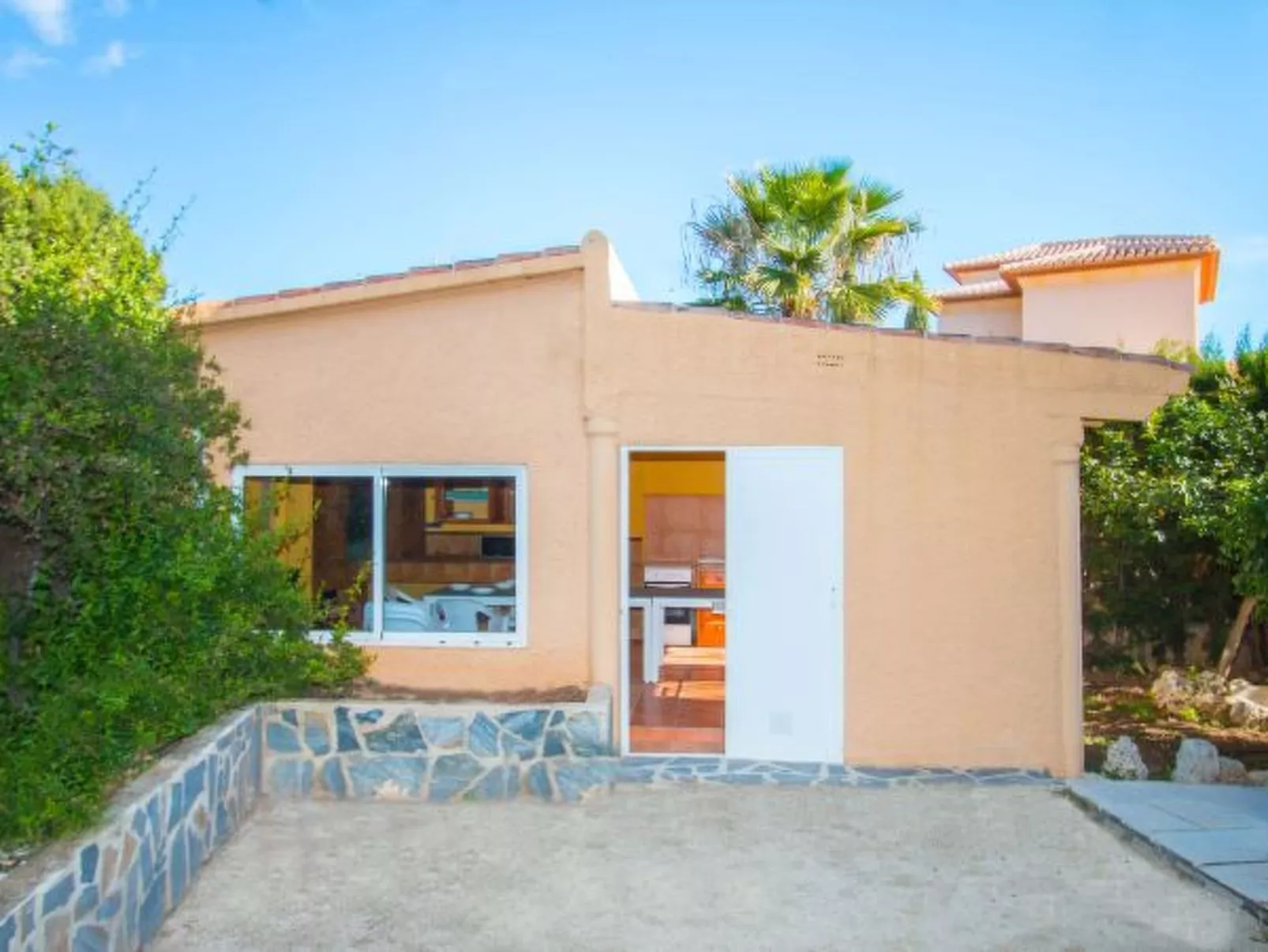 Villa Zelda - PlusHolidays - Image-tags.info