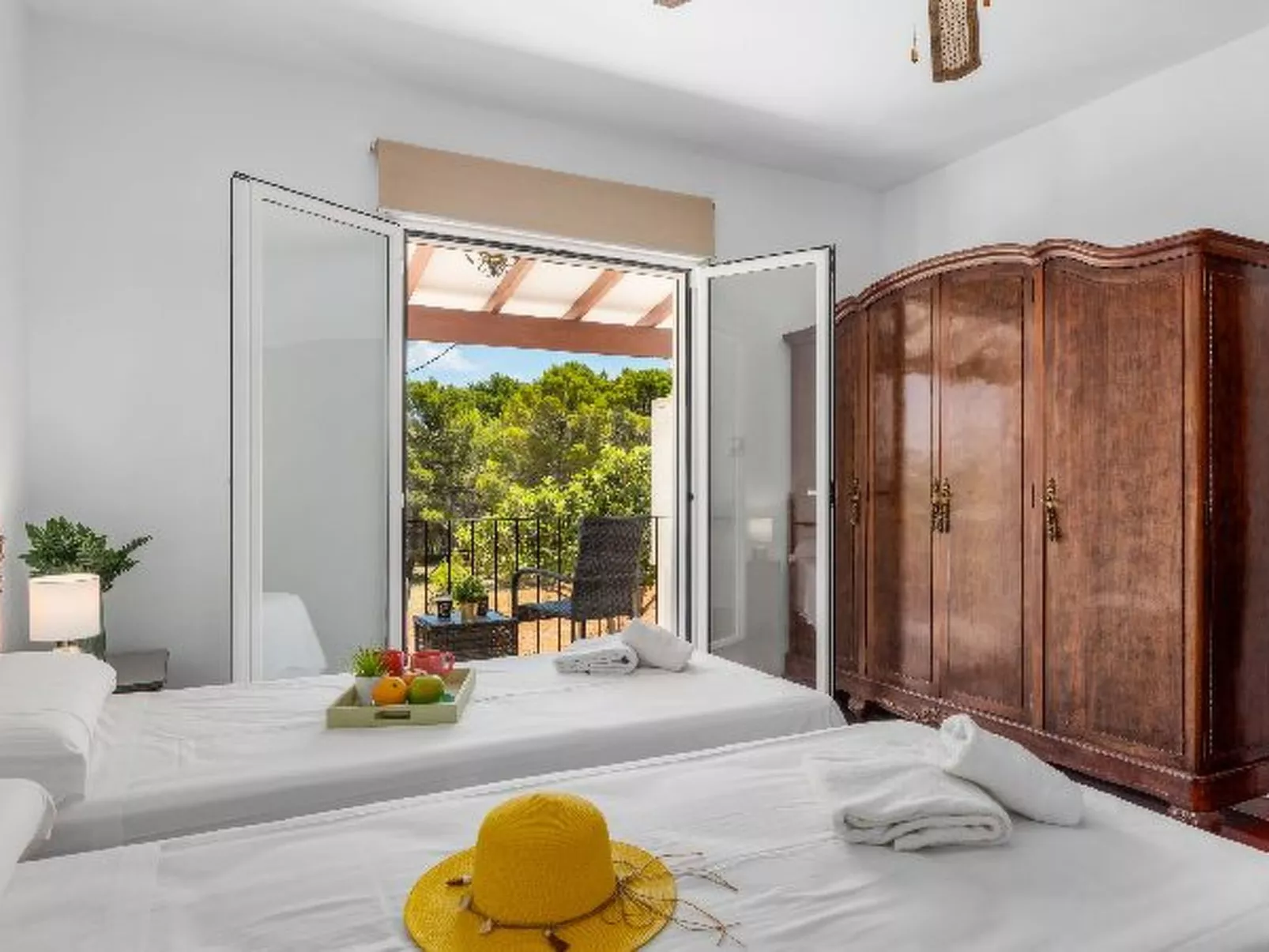 Villa Estacion - PlusHolidays - Image-tags.info