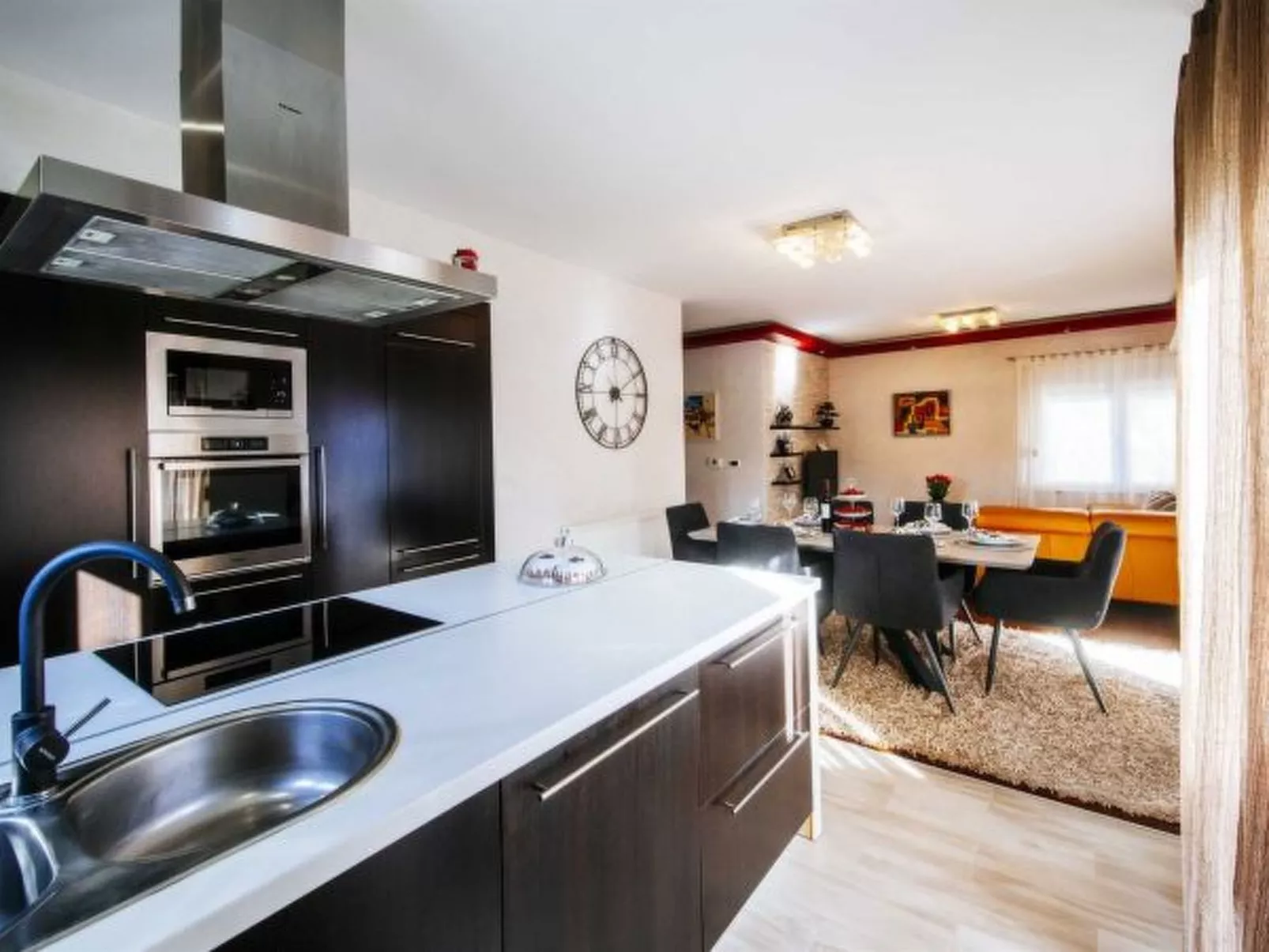 Villa Enna with heated pool - Image-tags.info