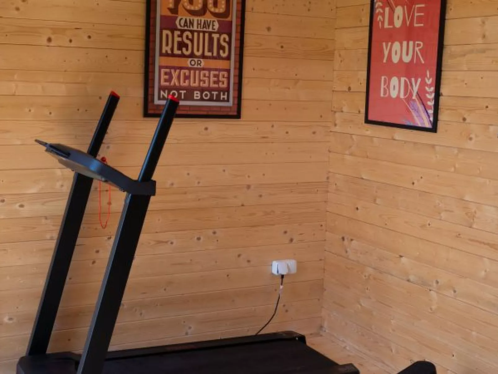 Villa Royal with heated pool - Image-tags.info