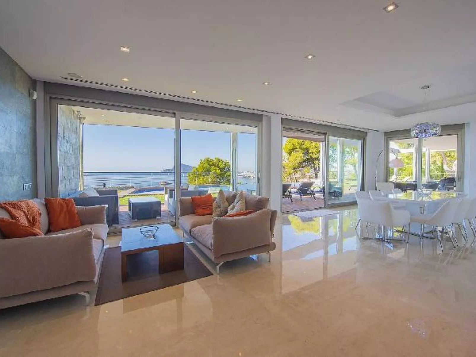 Villa Campomanes - PlusHolidays - Image-tags.info