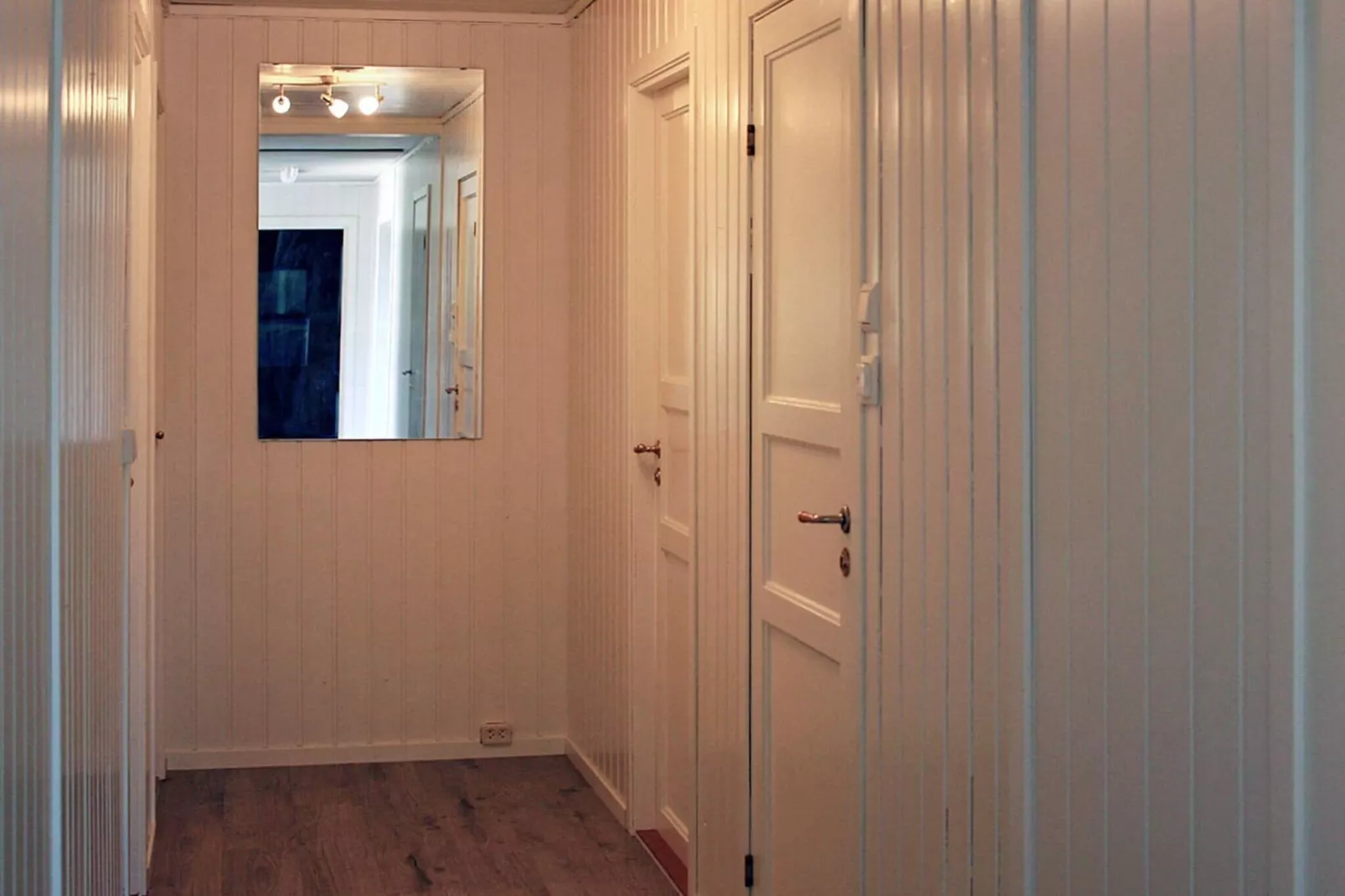 LYNGHEIM-Indoor