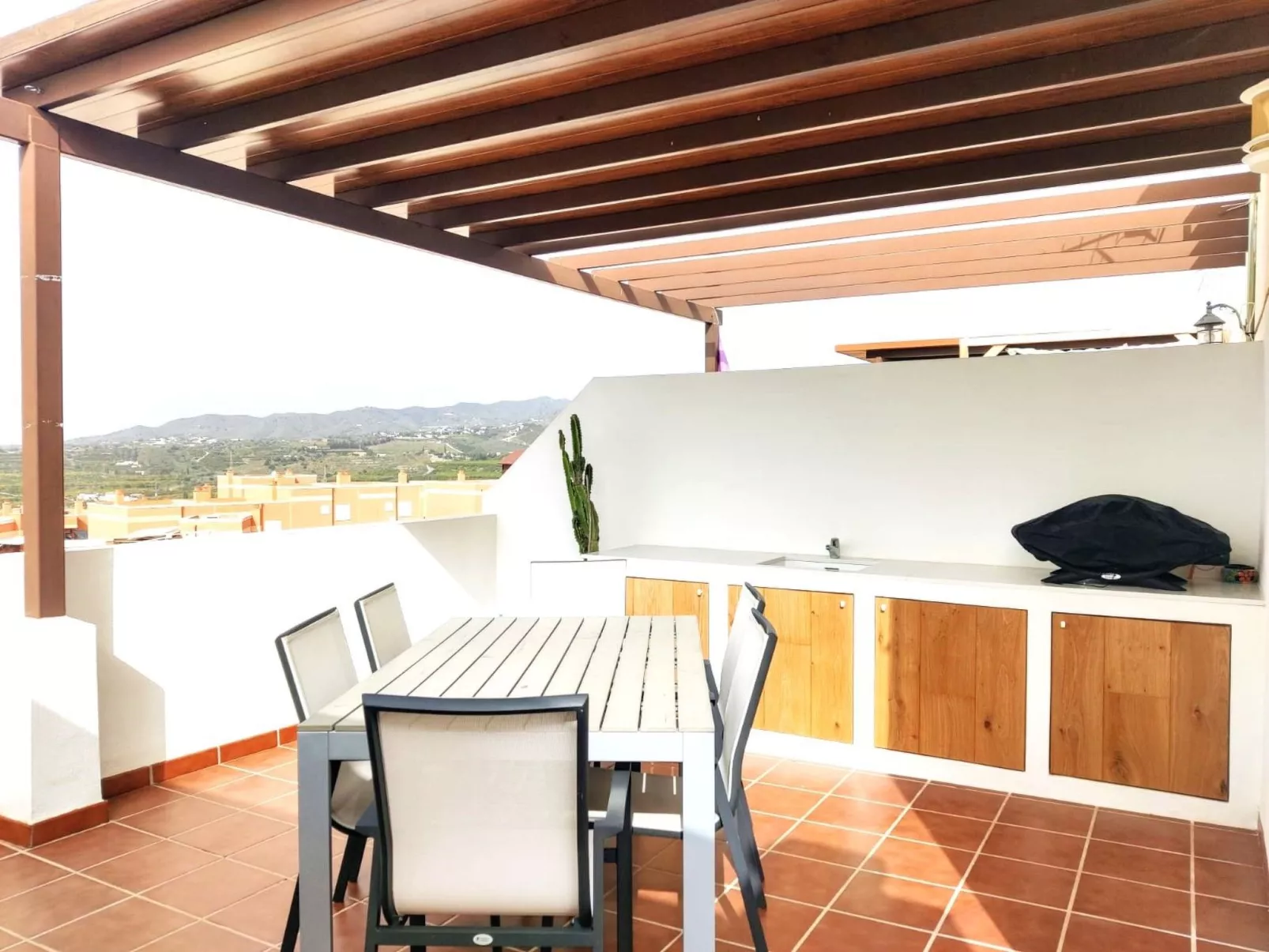 "Casa Valle Niza" mit Pool - Draußen