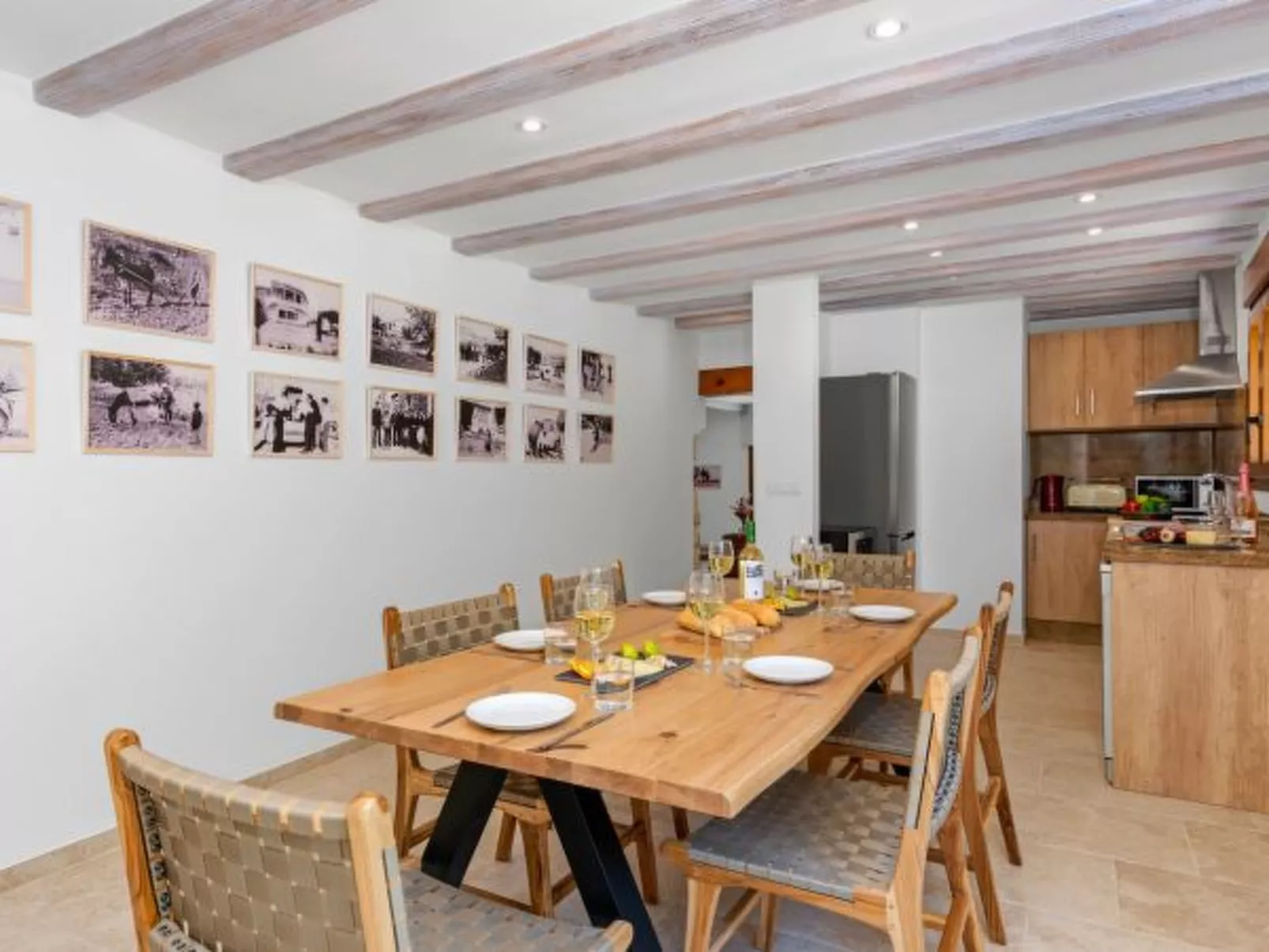 Villa Joan - PlusHolidays - Image-tags.info