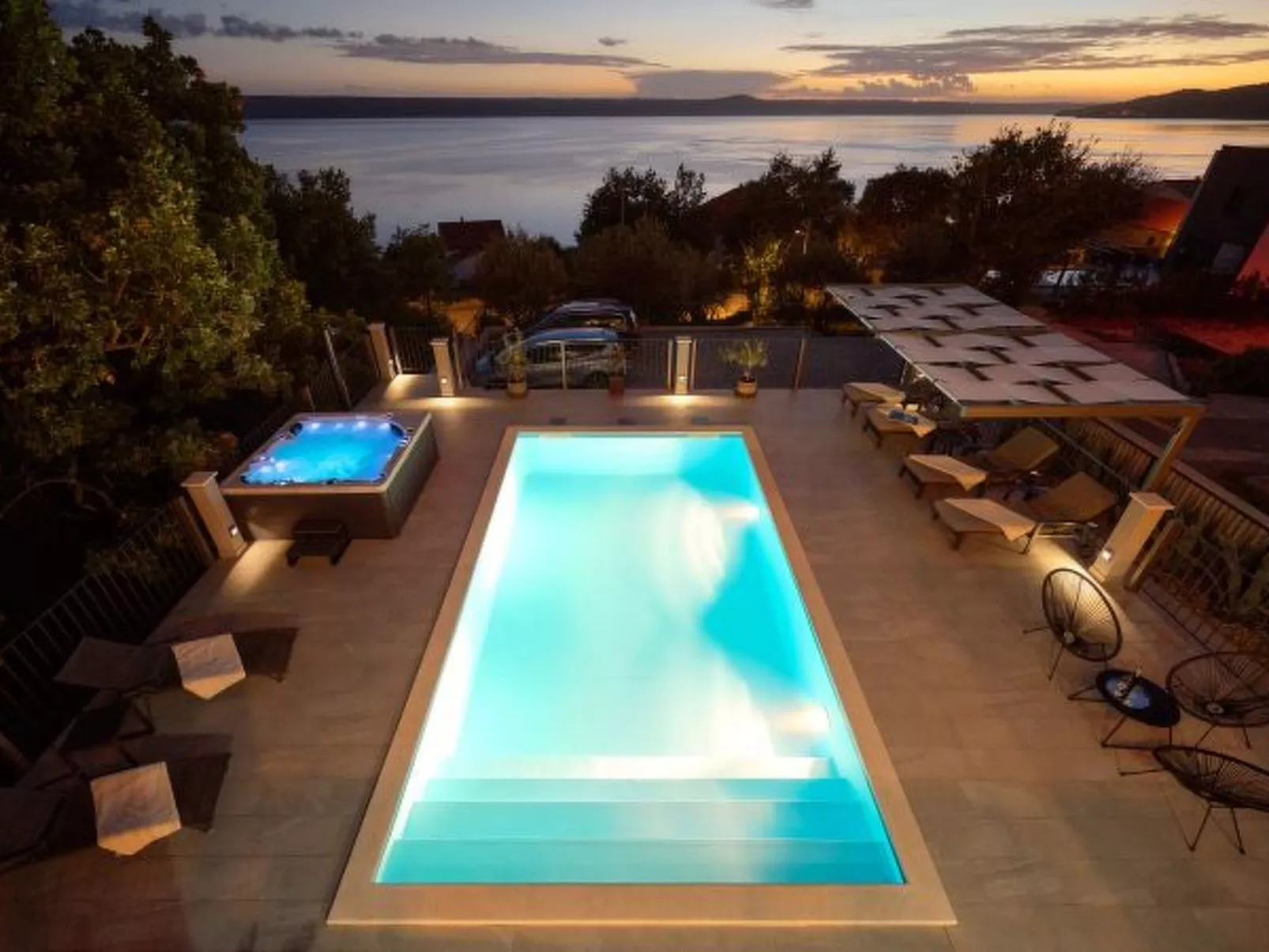 Beautiful Villa Katharina with pool - Draußen