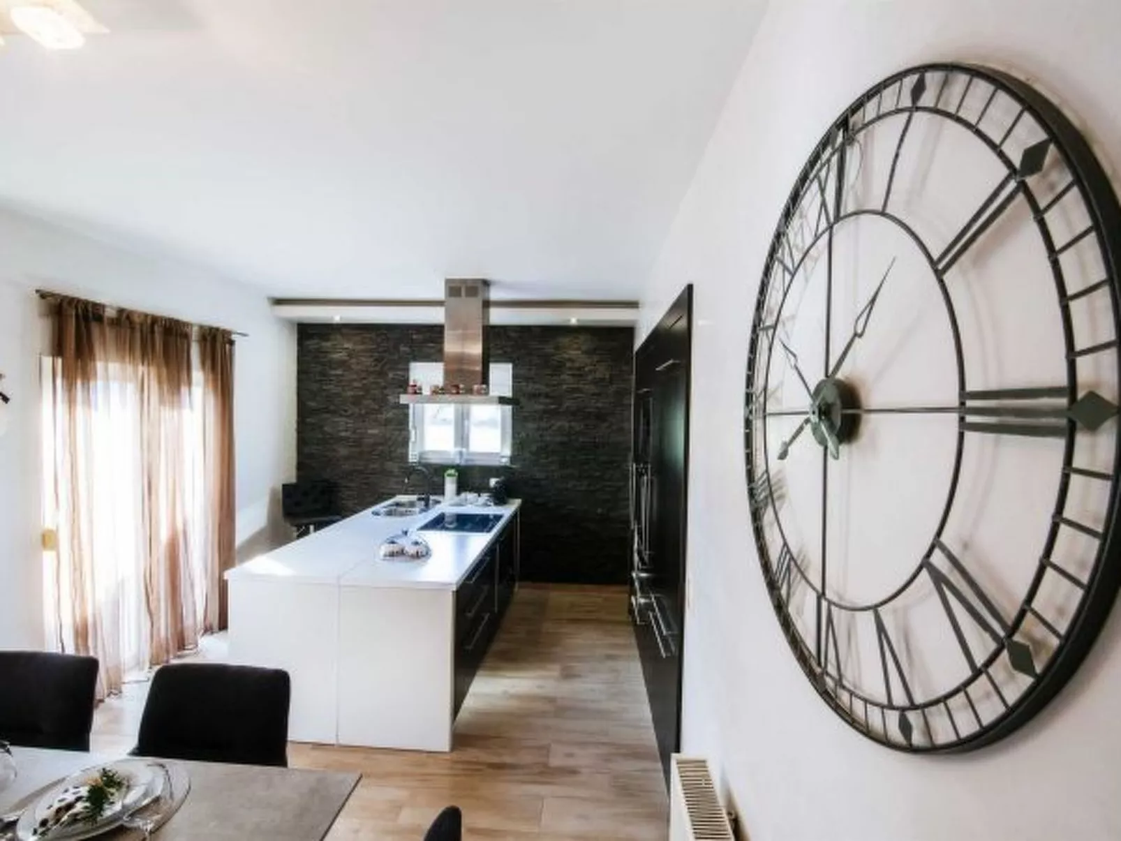 Villa Enna with heated pool - Image-tags.info