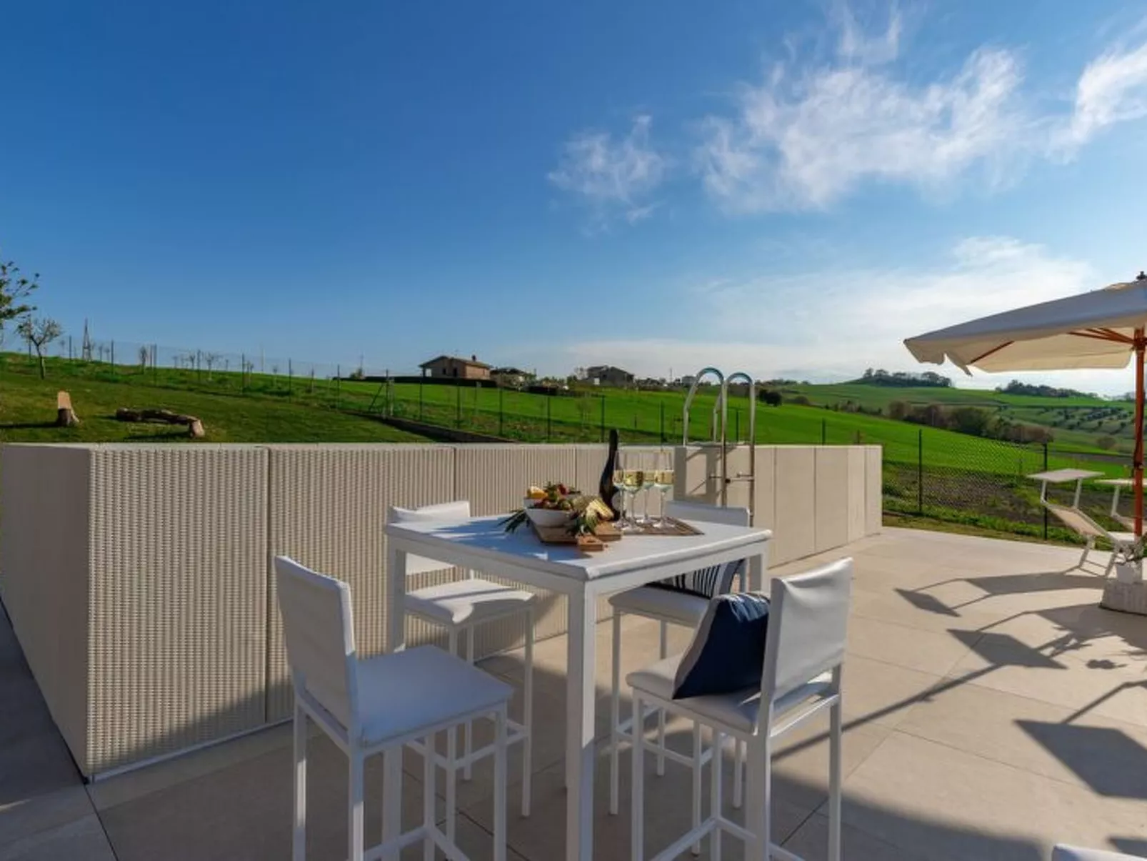 Villa Clair - Draußen